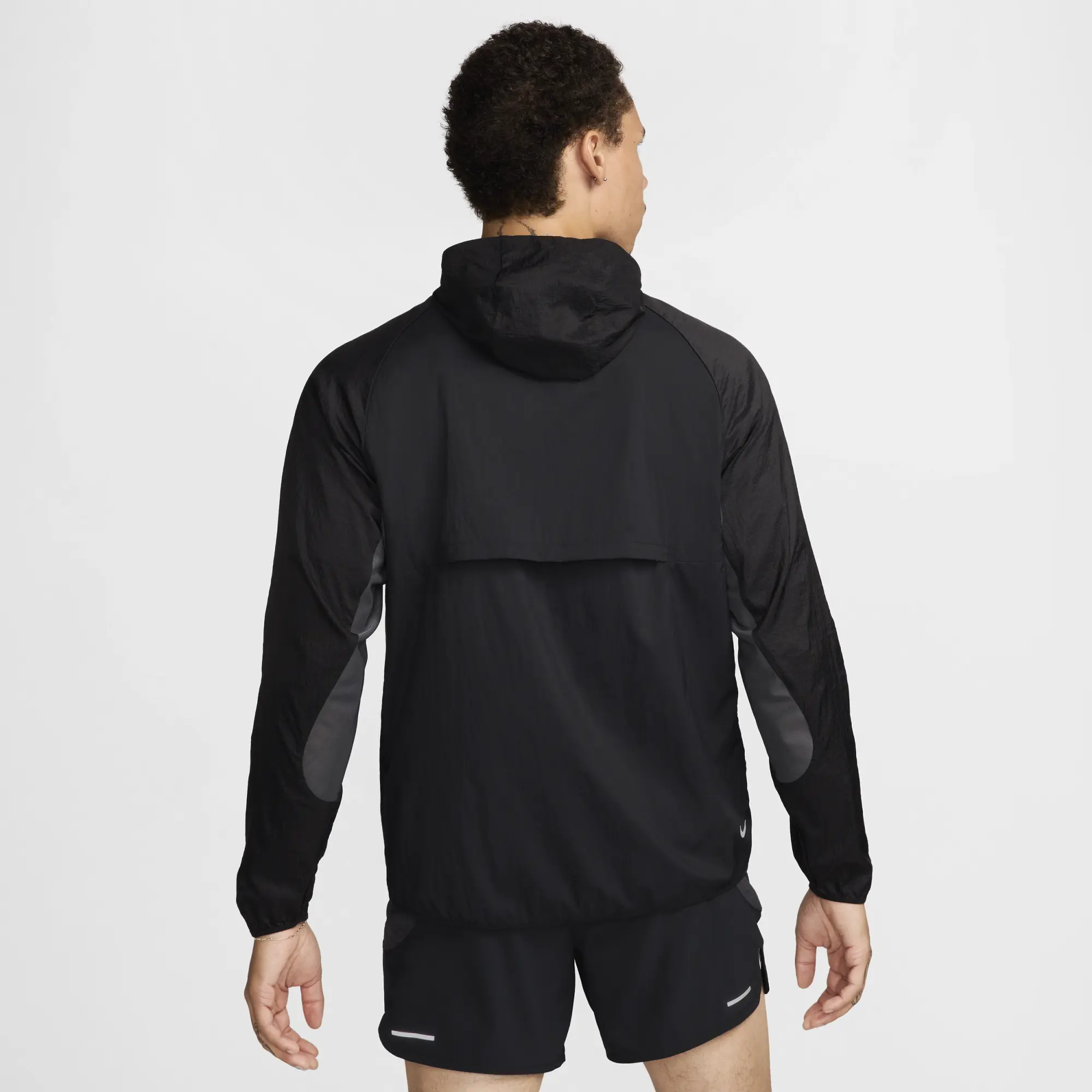 Nike Trail Aireez Men's Running Jacket - Black - Recycled Fibres Minimum