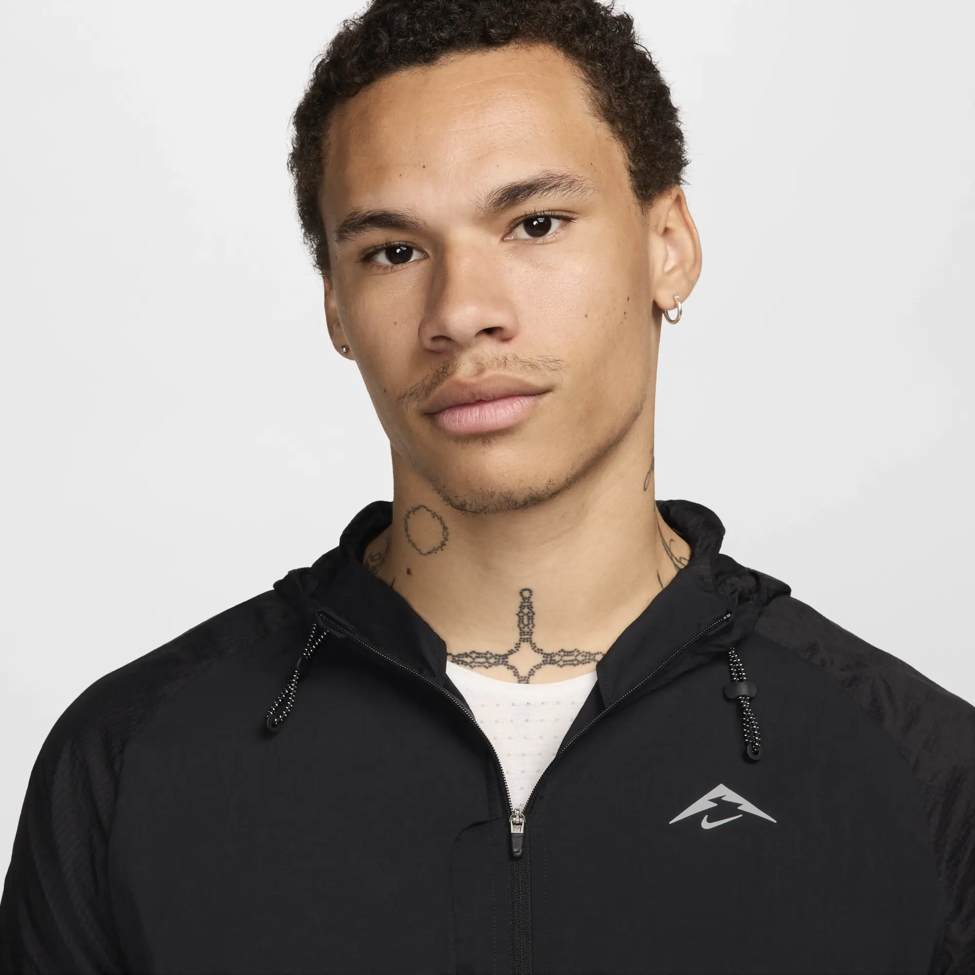 Nike Trail Aireez Men's Running Jacket - Black - Recycled Fibres Minimum