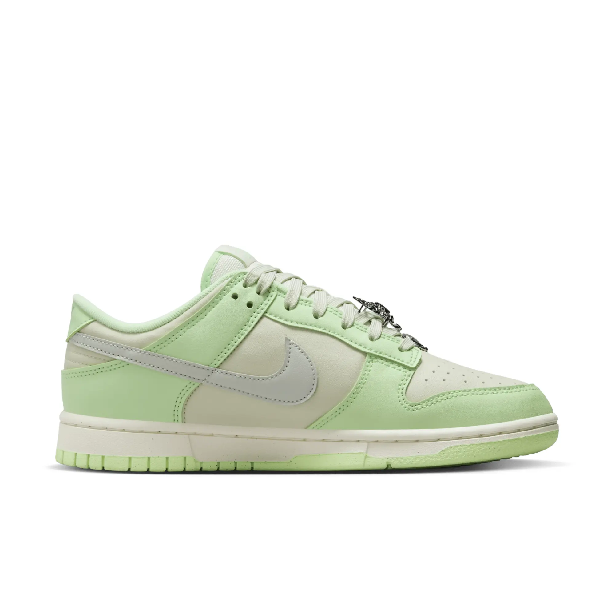 Nike Sportswear Womens Dunk Low NN SE