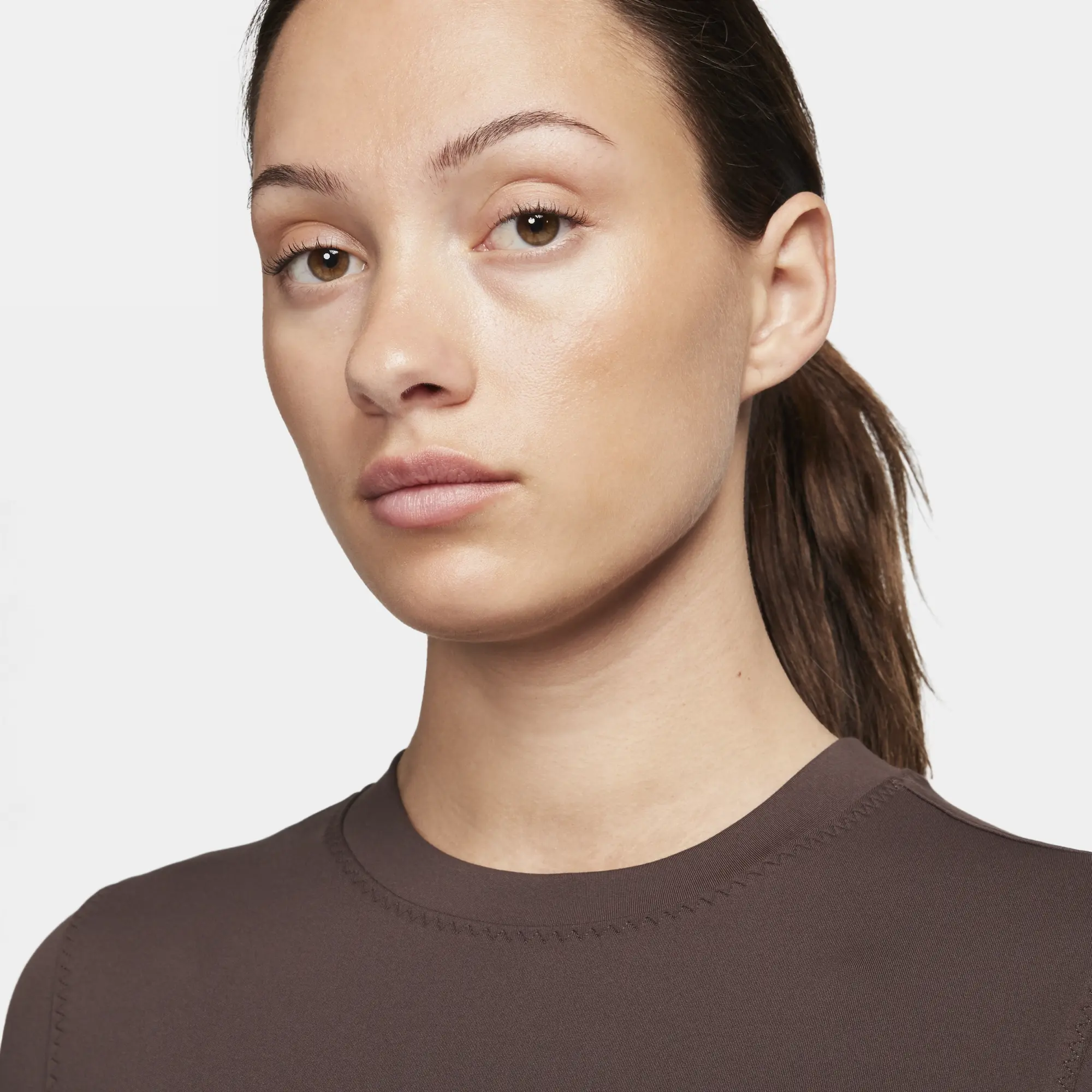 Nike One Fitted Women's Dri-FIT Long-Sleeve Top - Brown - 75% Recycled Polyester Minimum