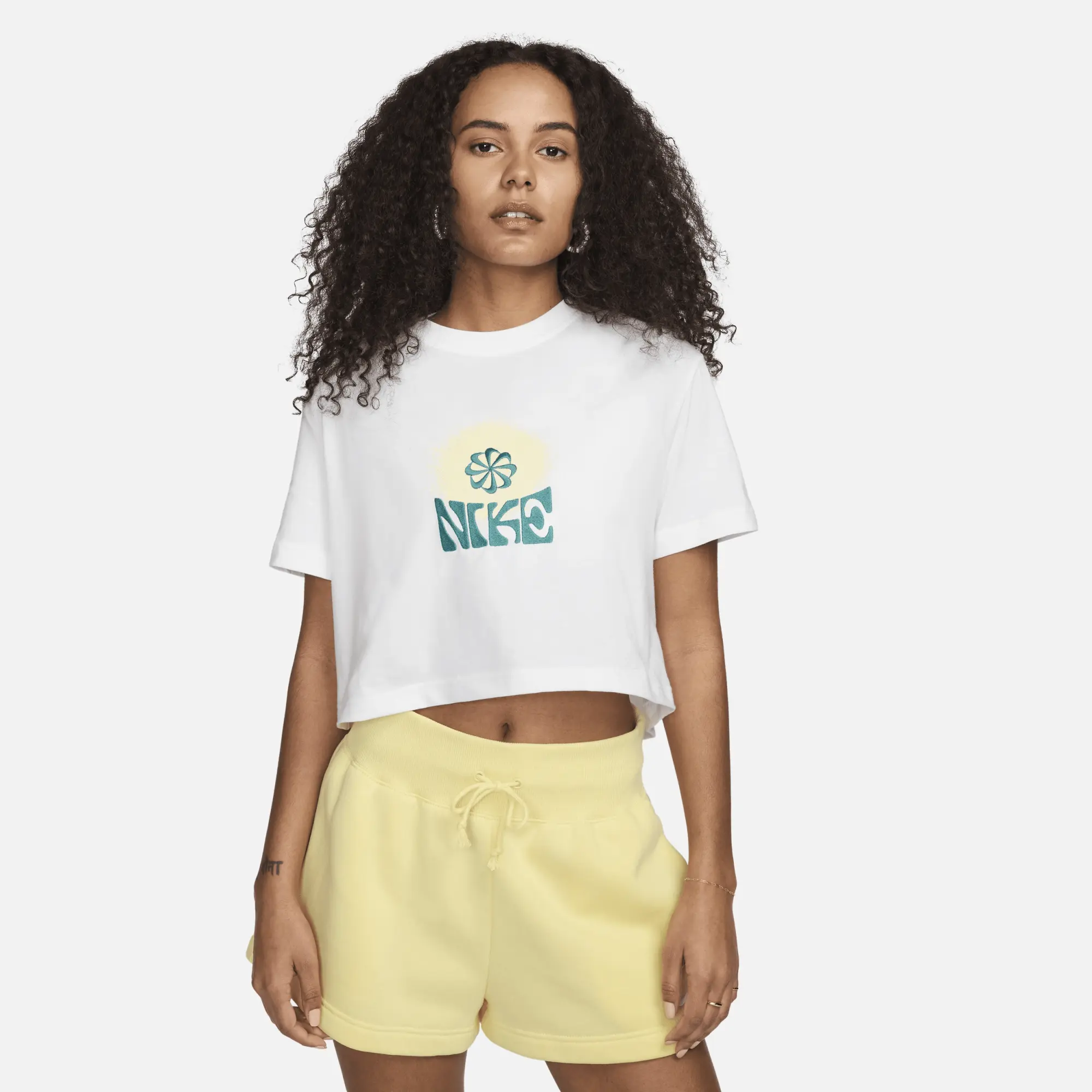 Nike Womens Organic Cotton T-Shirt - White - Size S - White