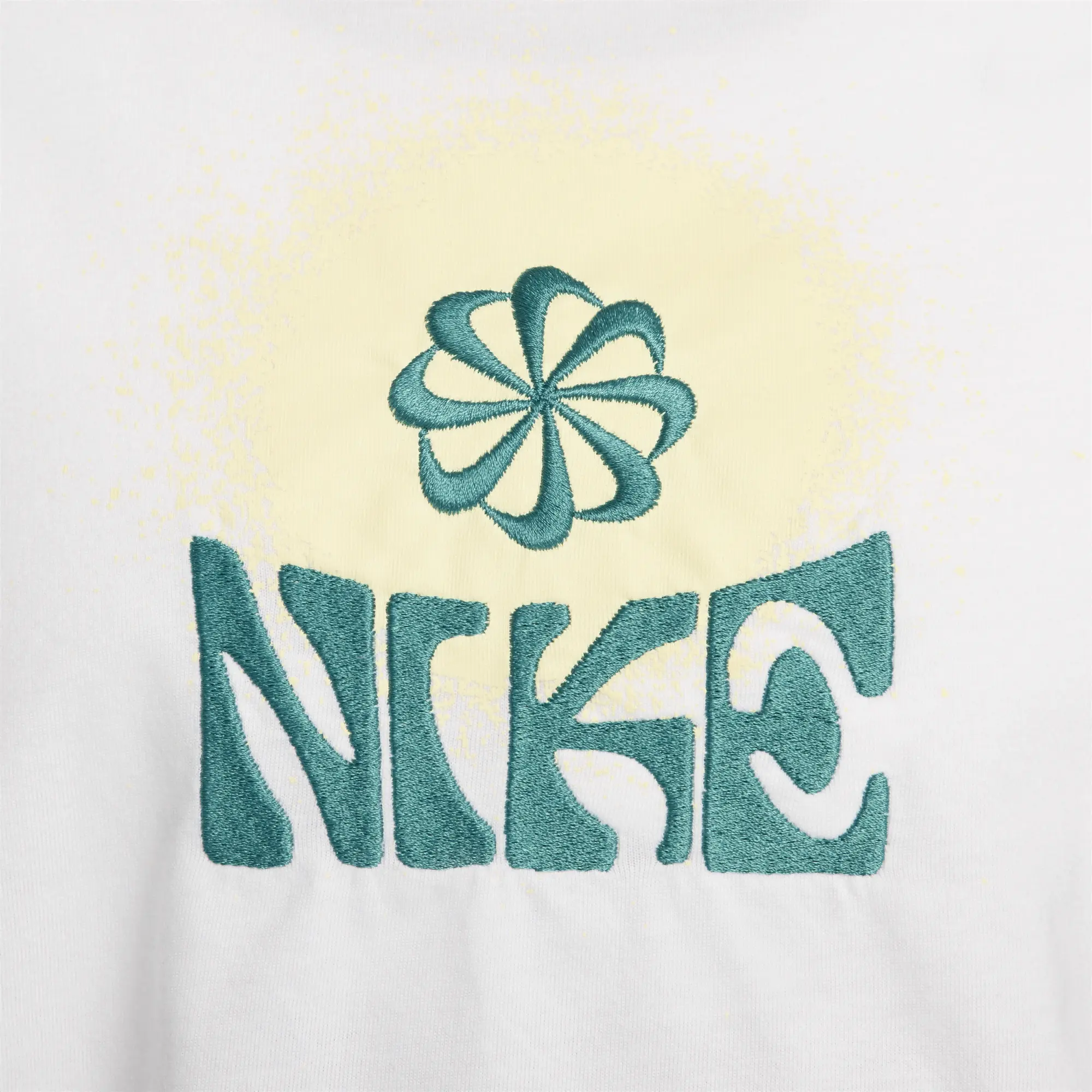 Nike Womens Organic Cotton T-Shirt - White - Size S - White
