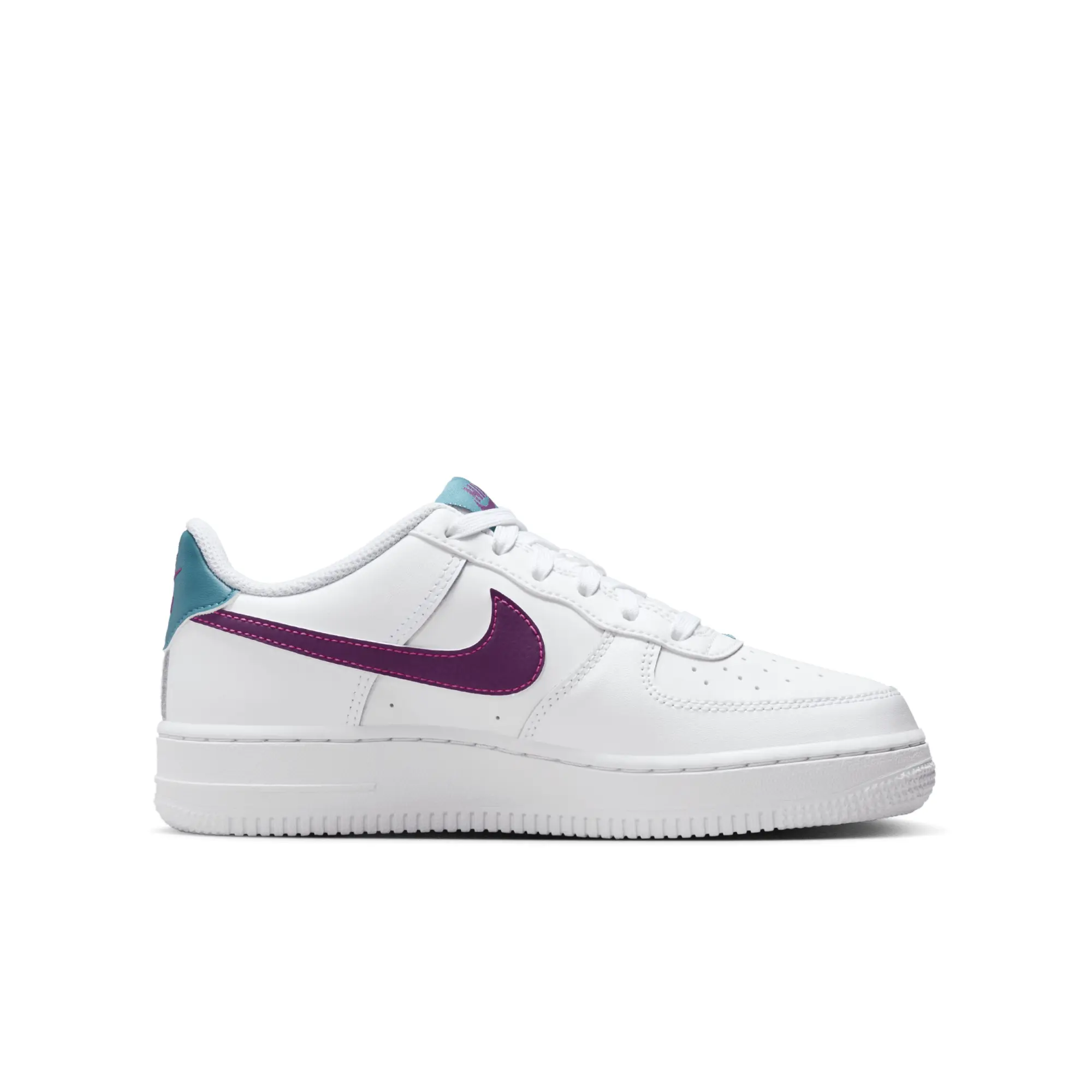 Nike Junior Air Force 1 Low Trainer White Size 6 White FV5948 108 FOOTY.COM