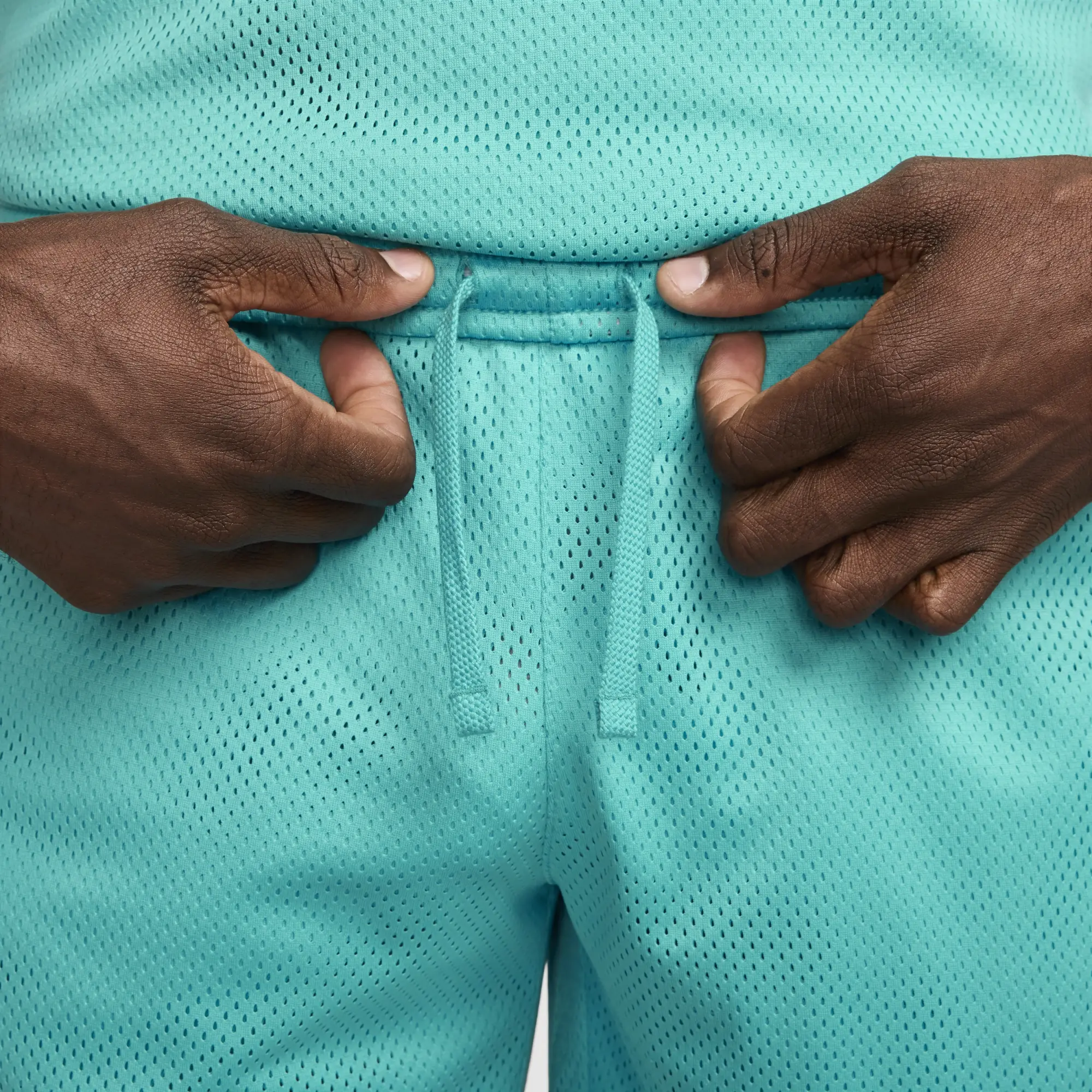Nike Sportswear Men's Dri-FIT Mesh Shorts - Green