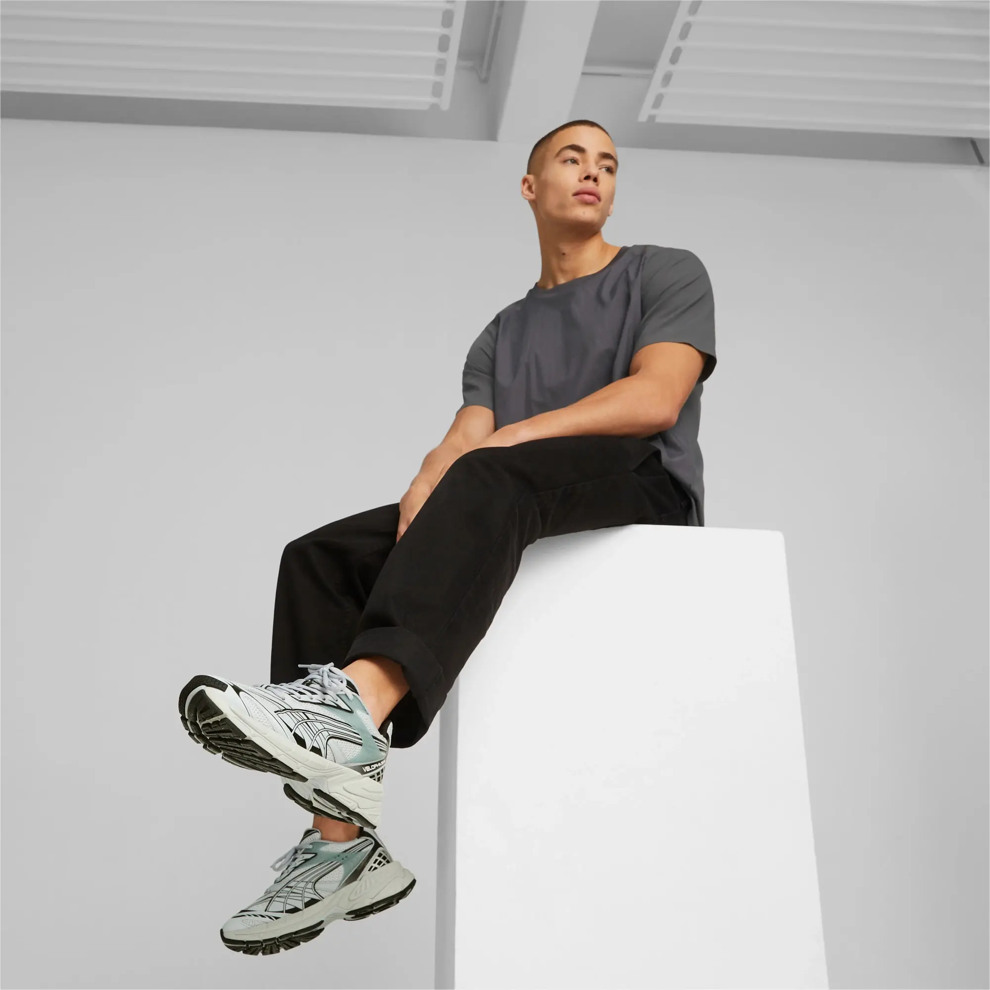 PUMA Velophasis Technisch Sneakers, Platinum Grey/Black