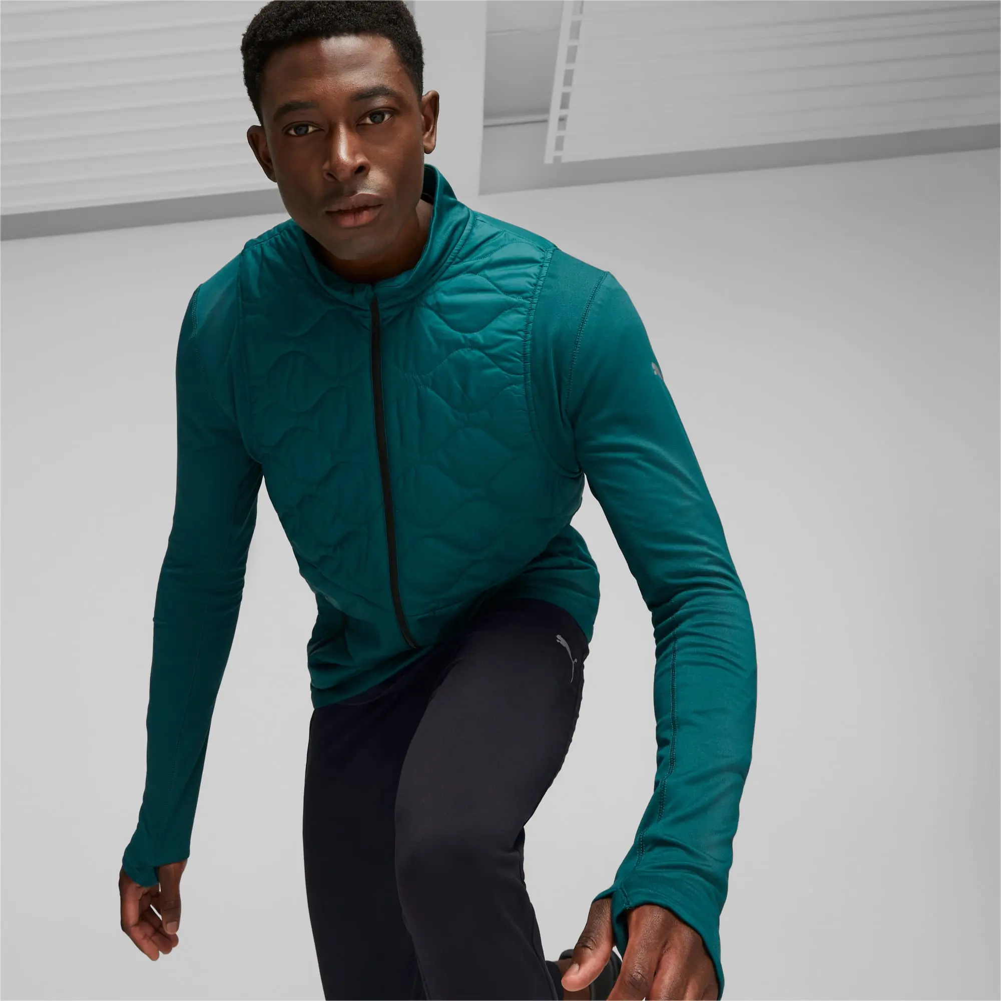 Puma Mens RUN CLOUDSPUN WRMLBL Running Jacket - Green