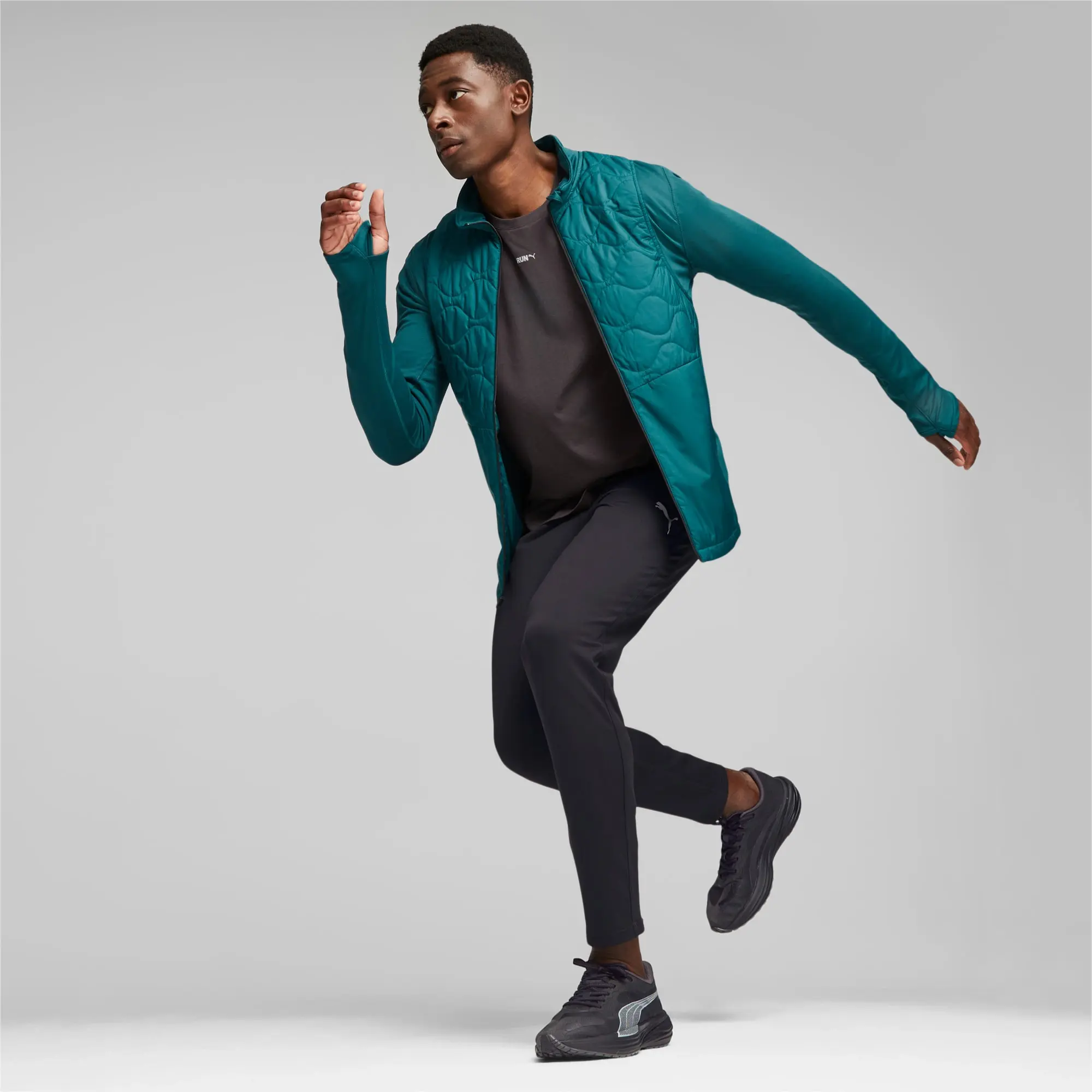 Puma Mens RUN CLOUDSPUN WRMLBL Running Jacket - Green