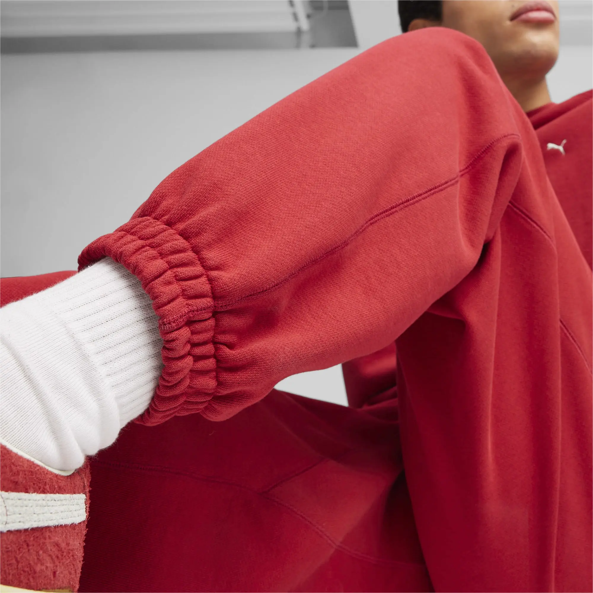 Puma Mens MMQ Sweatpants - Red