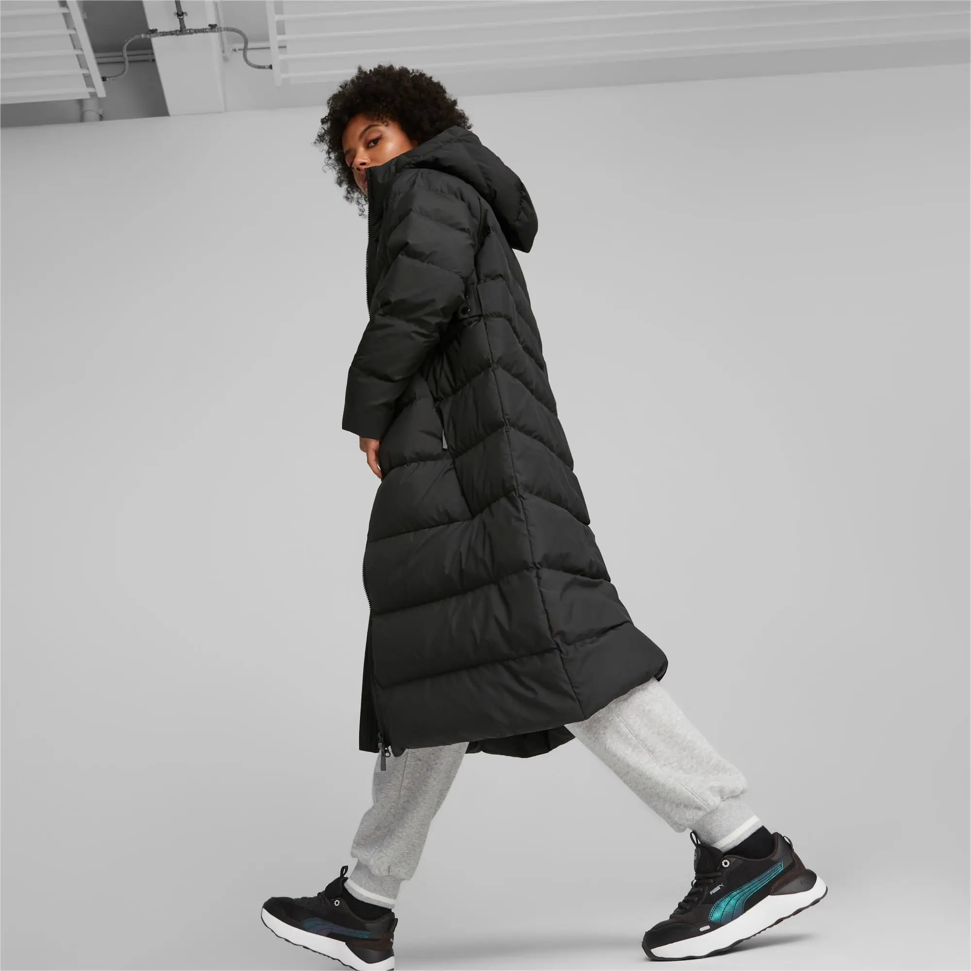 PUMA Women's Long Hooded Down Coat, Black