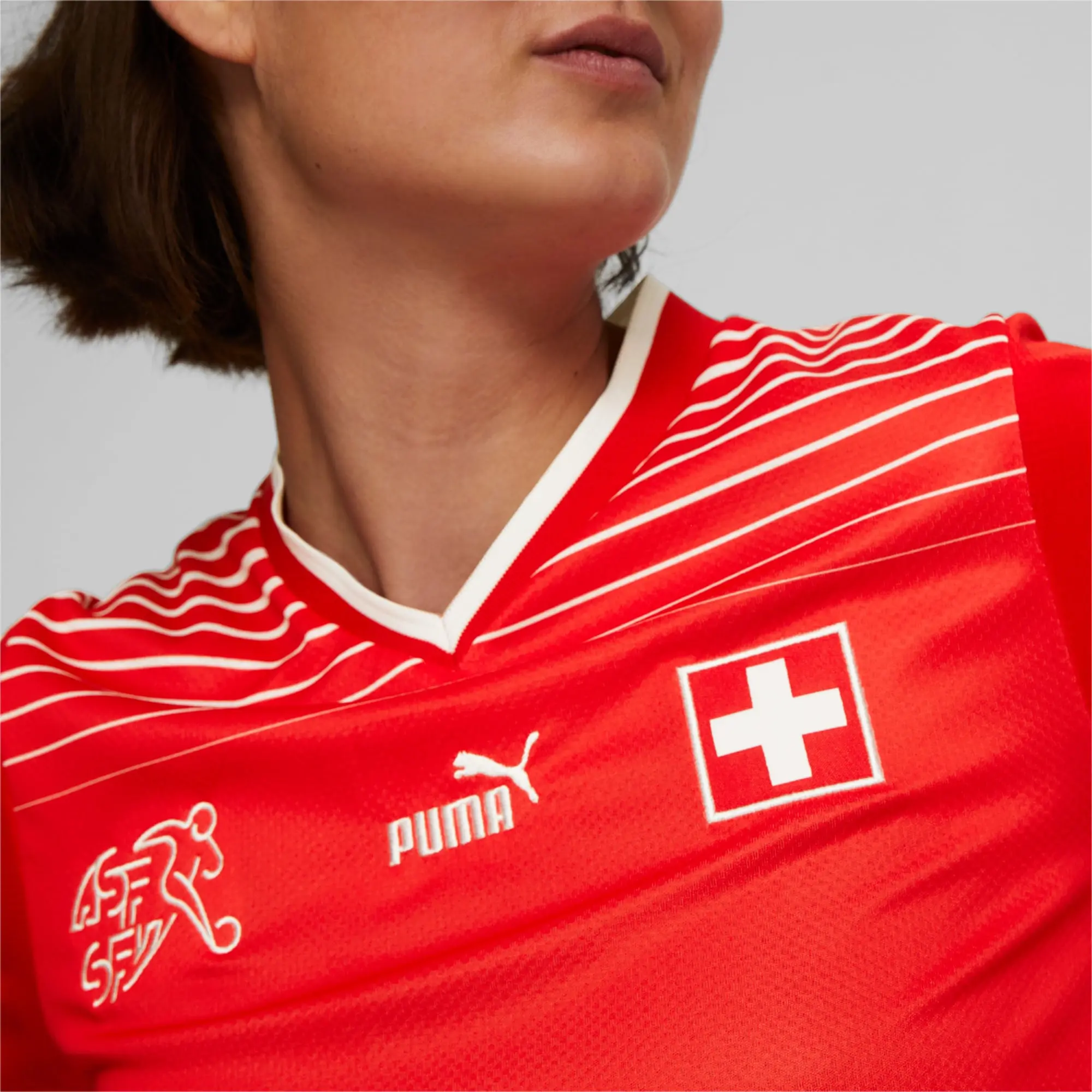 PUMA Switzerland Home 22/23 Replica Jersey Women, Red/White