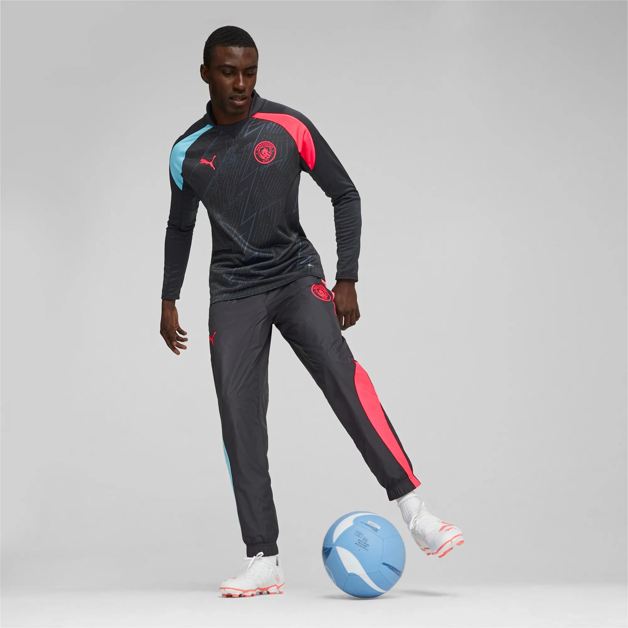 Puma Mens Manchester City F.C. Pre-Match Woven Pants - Black