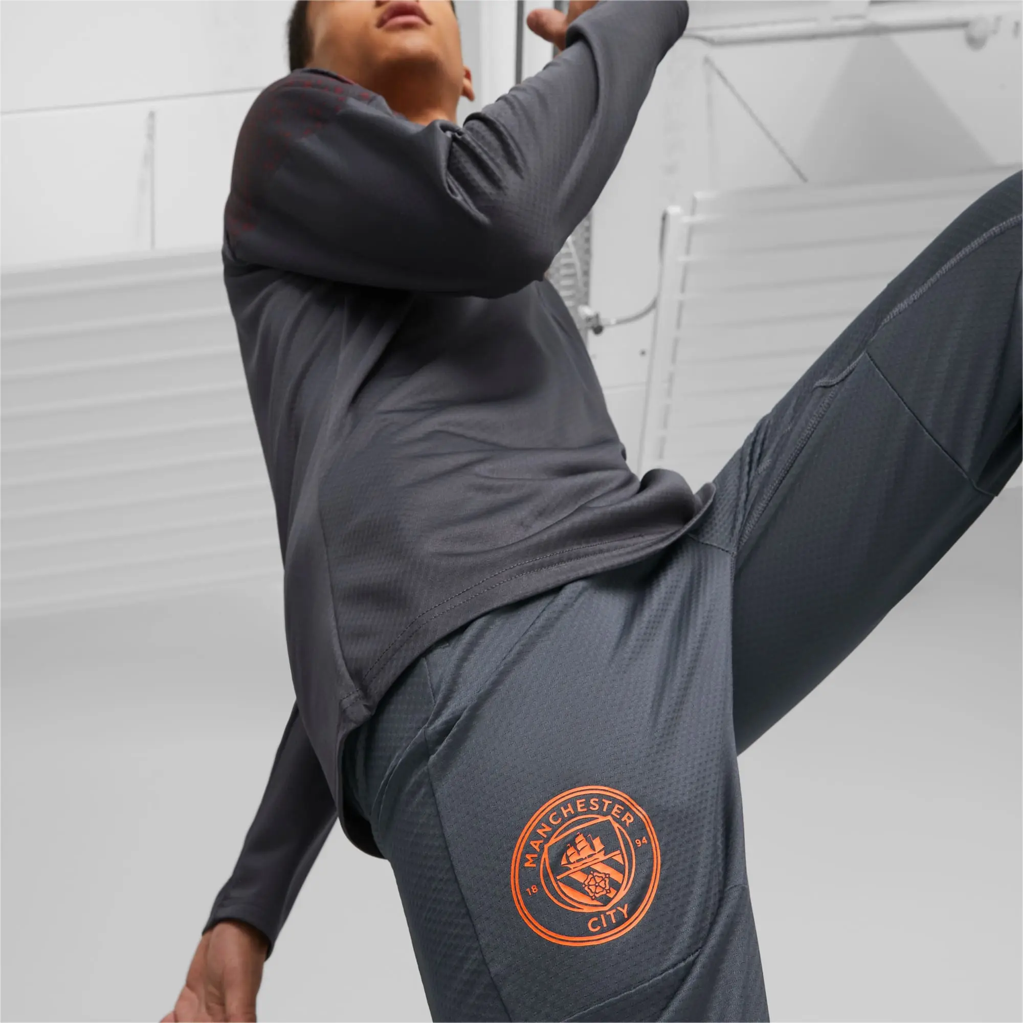 Puma Mens Manchester City Football Training Sweatpants - Grey