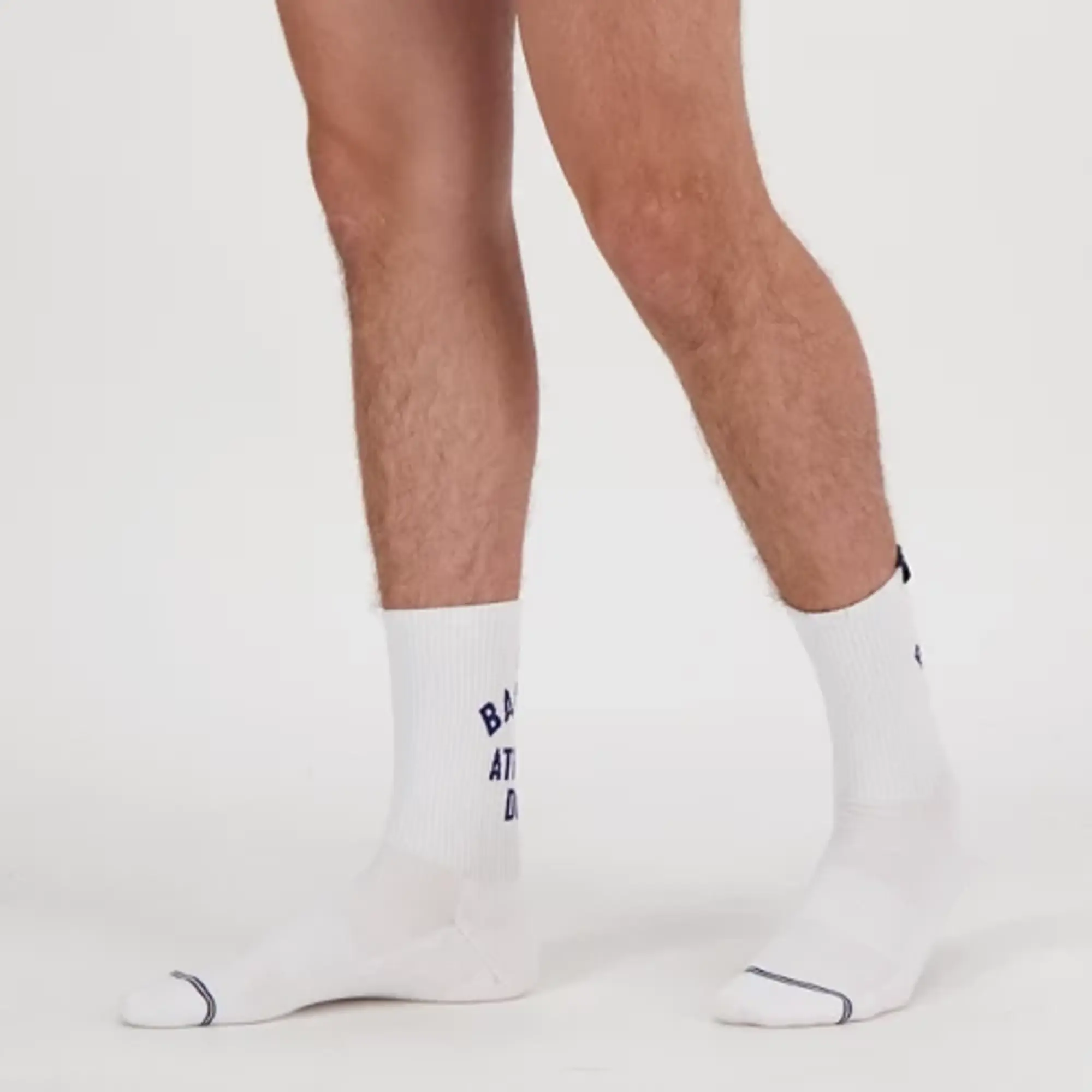 New Balance Unisex Lifestyle Midcalf Socks 2 Pack in Red/White Cotton