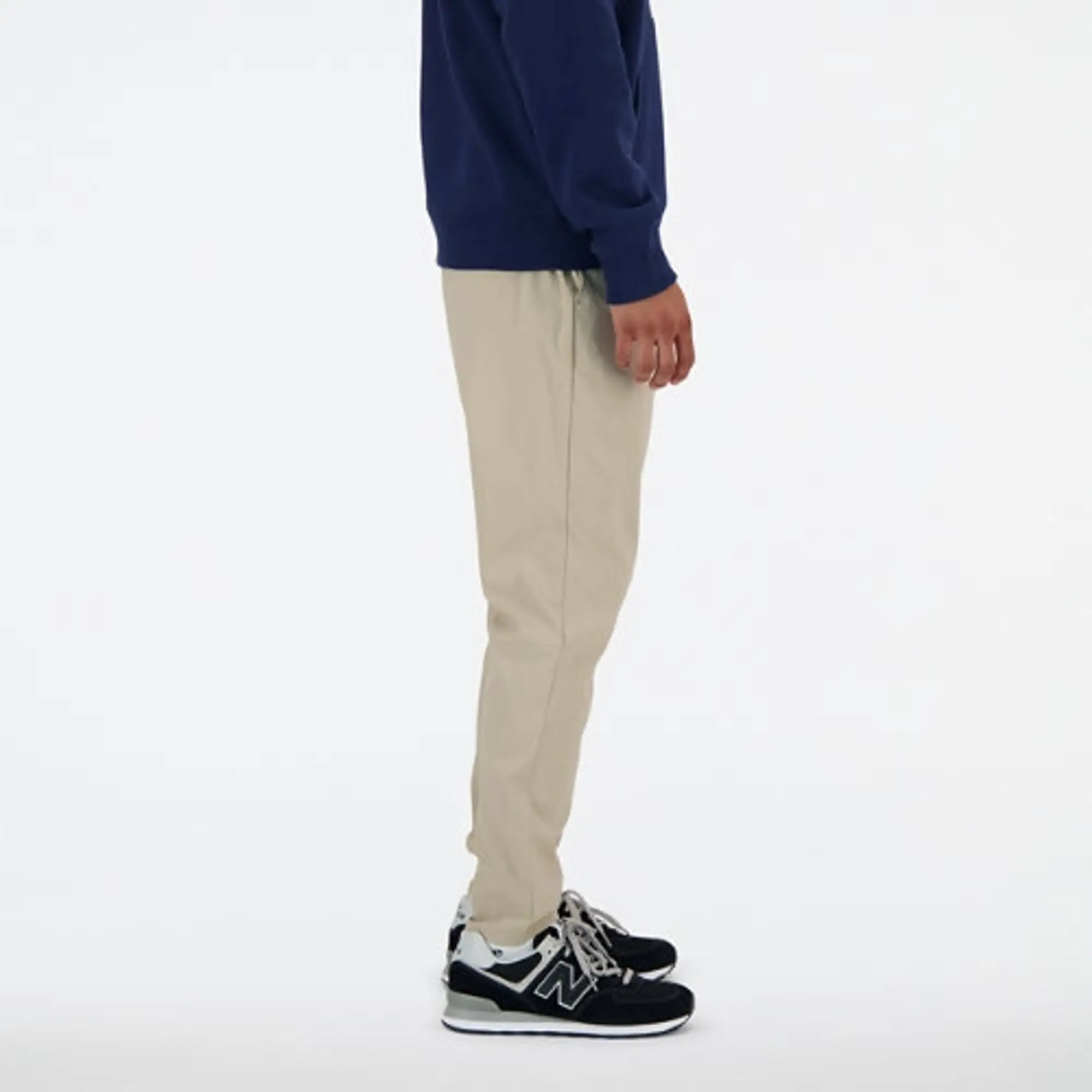 New Balance Men's AC Tapered Pant 29 in Beige Polywoven