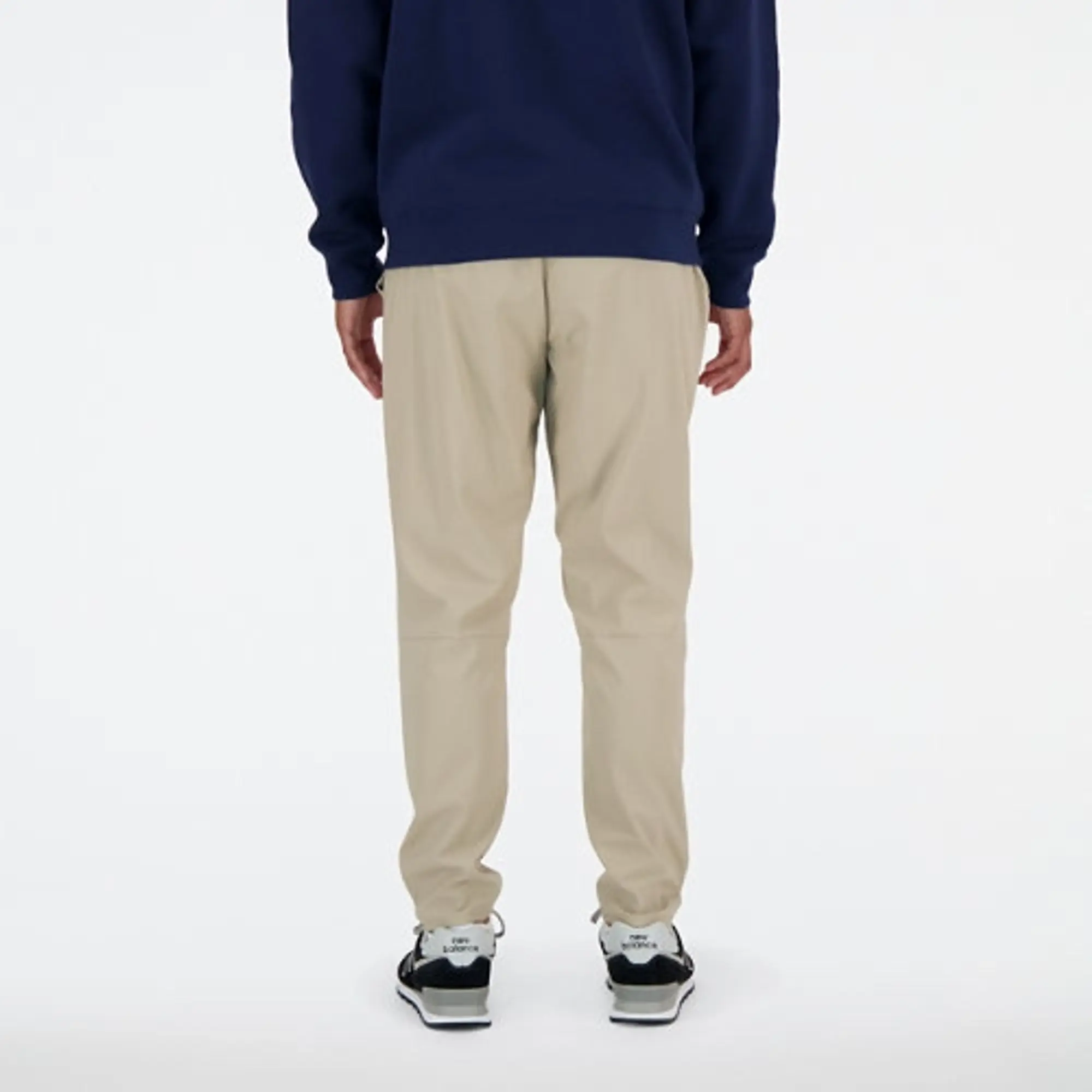 New Balance Men's AC Tapered Pant 29 in Beige Polywoven
