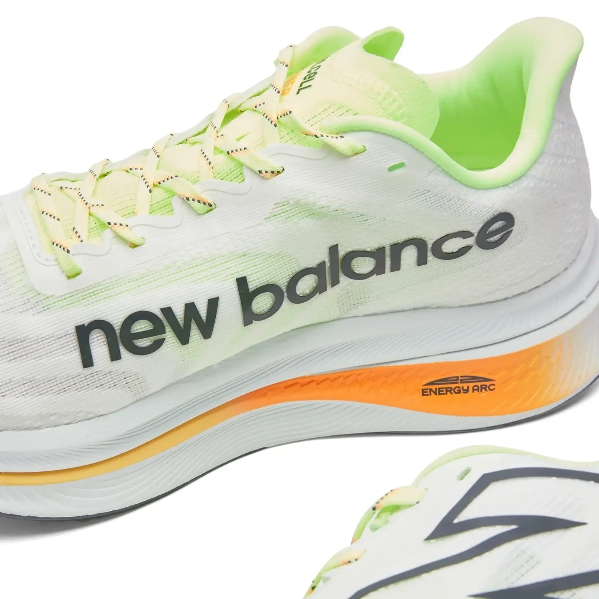 New Balance Fuelcell Supercomp Trainer V2 Trainers