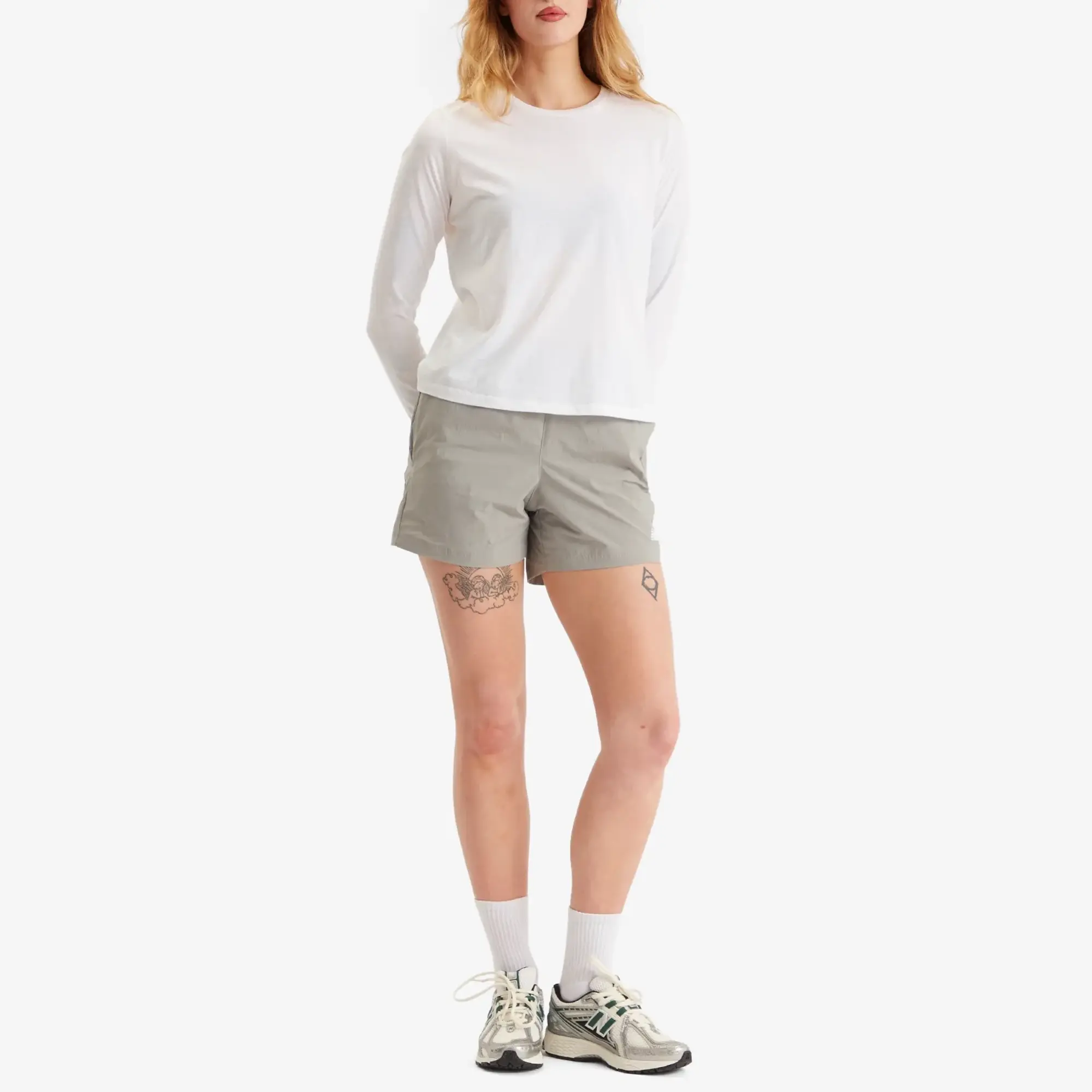 New Balance Men's Athletics Stretch Woven Short 5 in Beige Polywoven