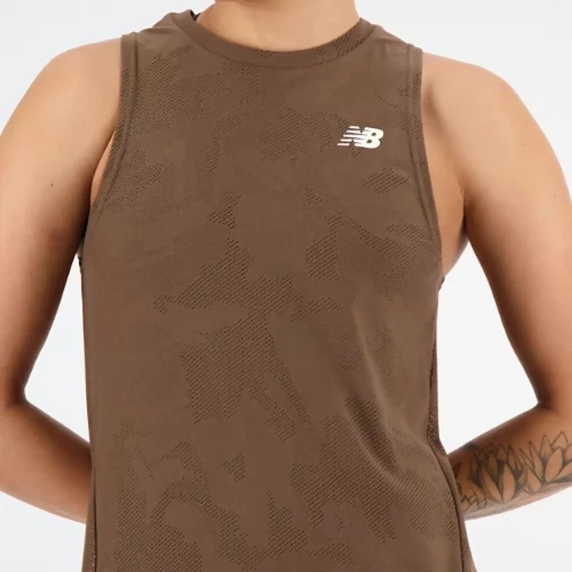 New Balance Women's Q Speed Jacquard Tank in Brown Poly Knit