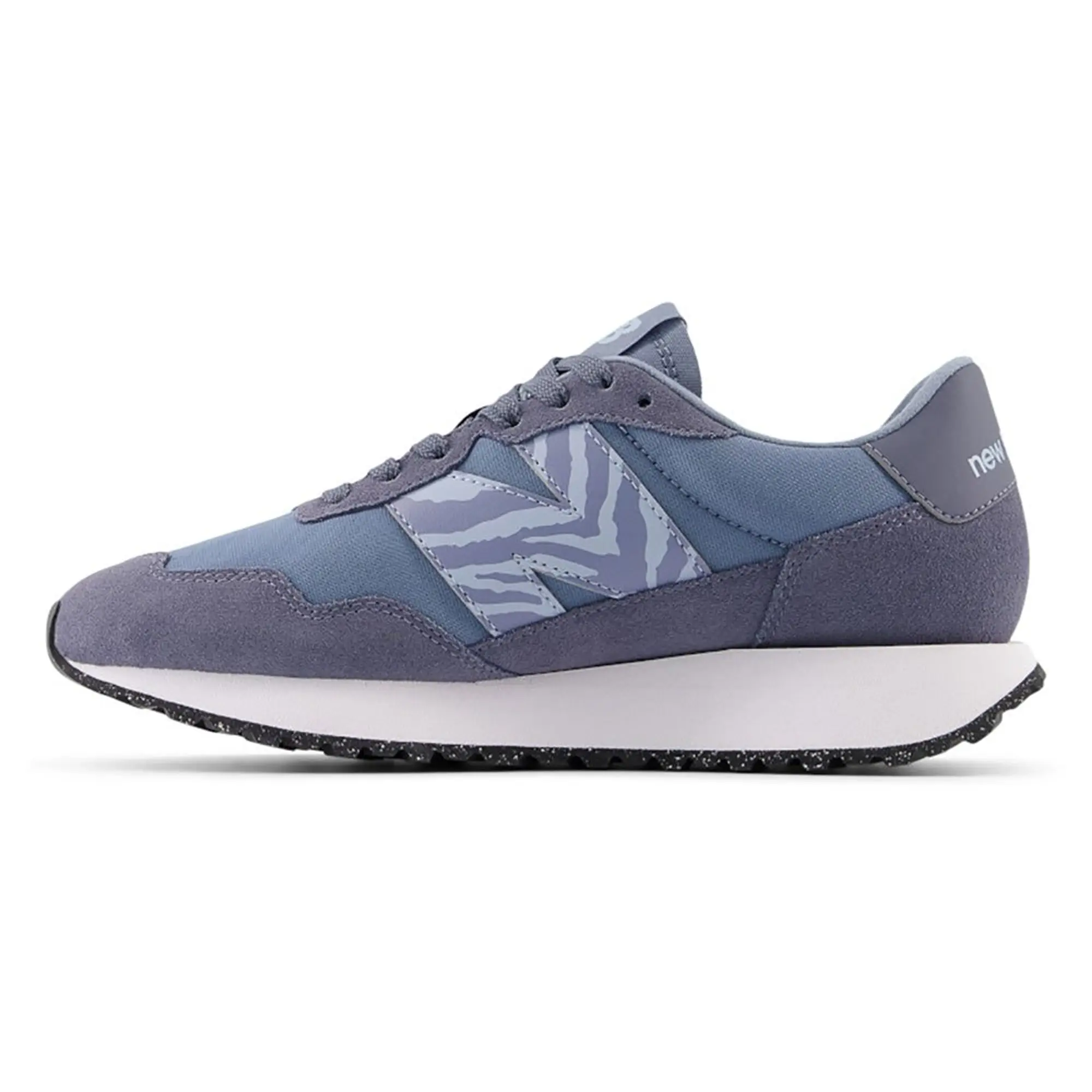 New Balance 237 Trainers