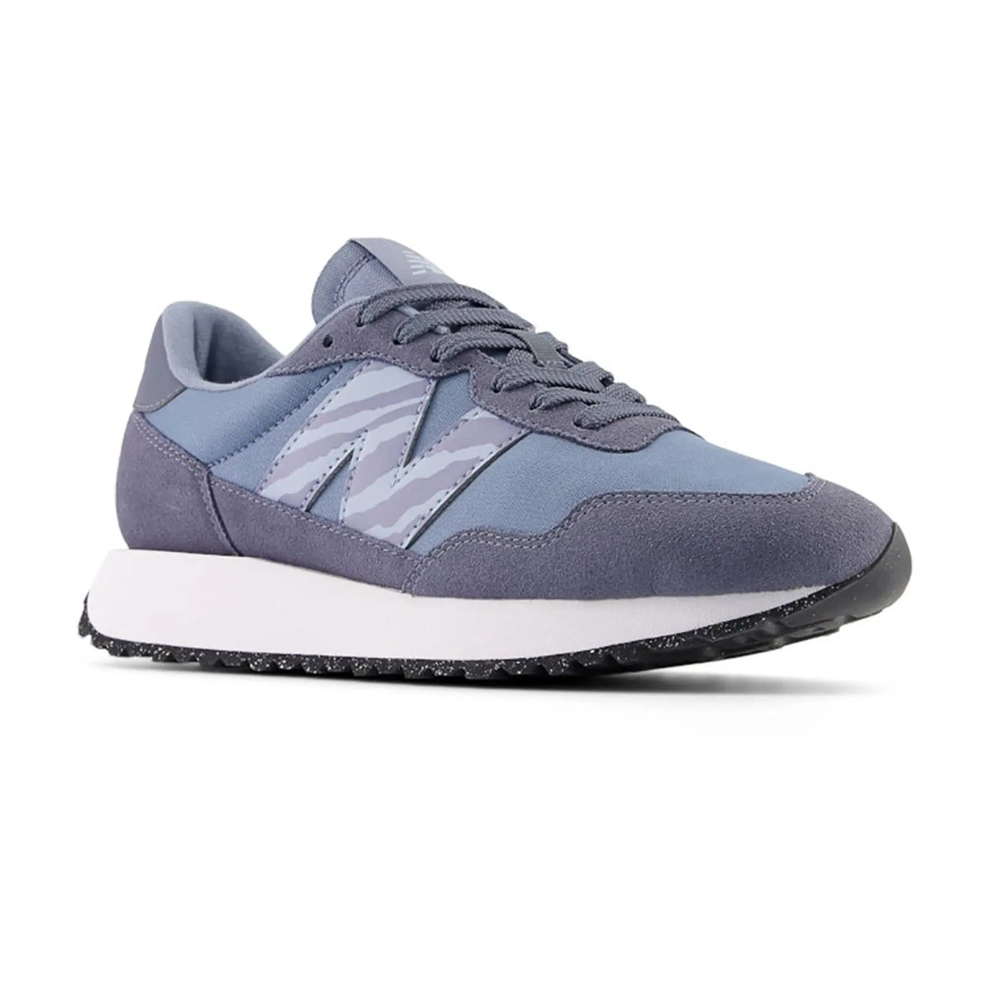 New Balance 237 Trainers