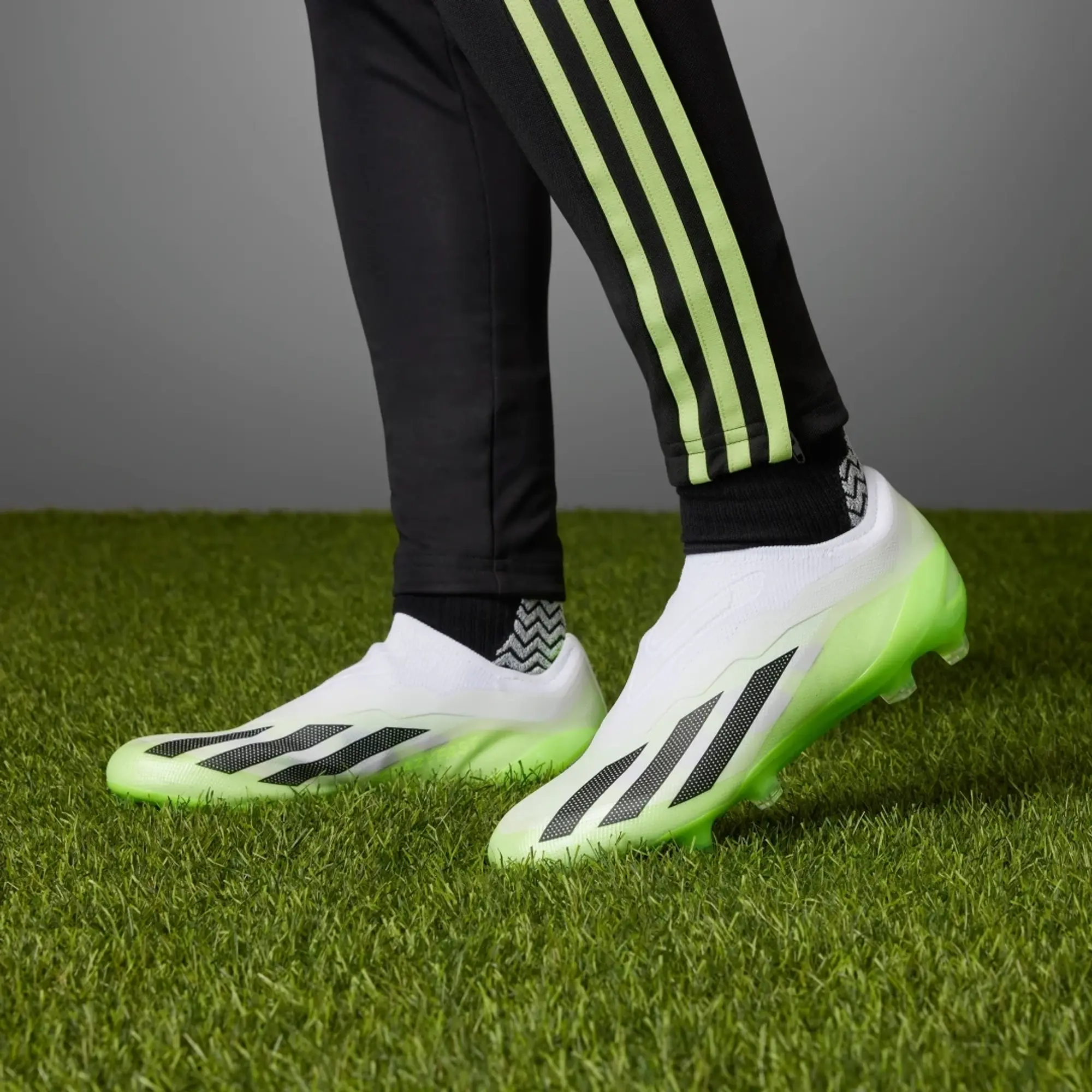 Adidas X CrazyFast .1 Laceless FG Football Boots