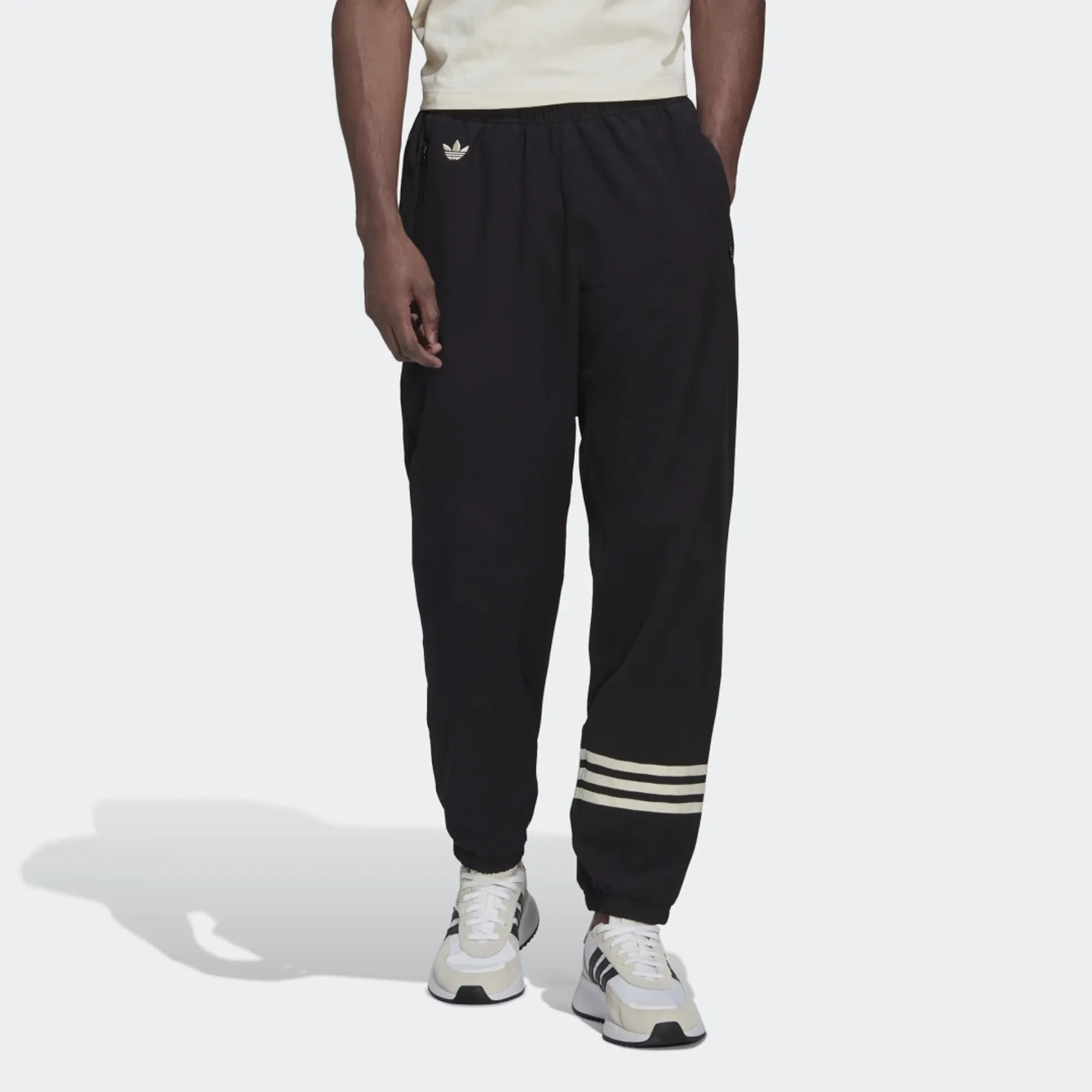 Adidas Men's Neuclassics Track Pant Black