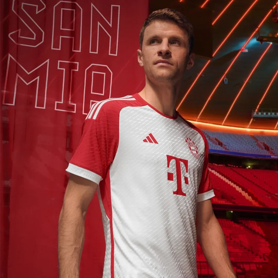 adidas Bayern Munich Mens SS Player Issue Home Shirt 2023/24