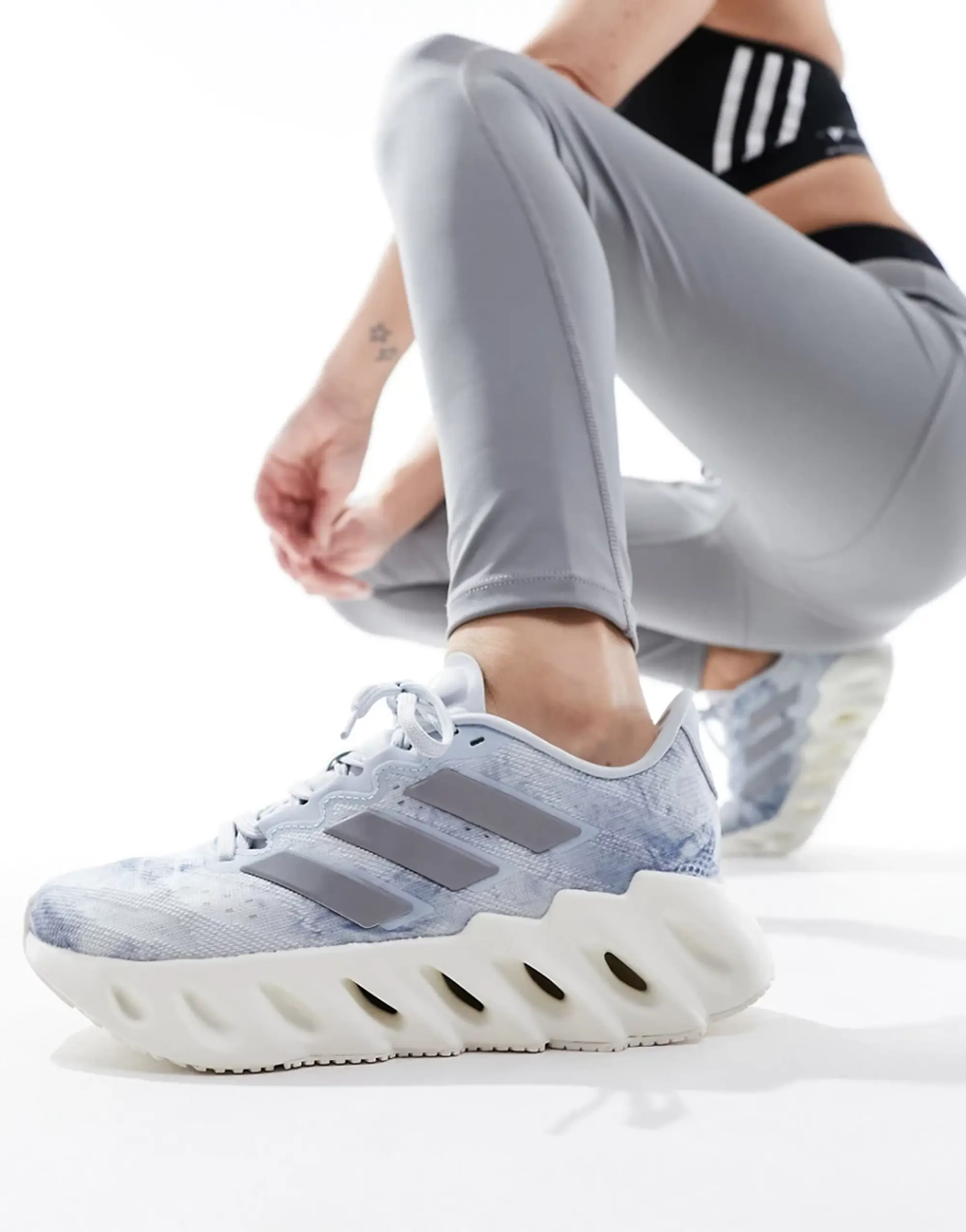 adidas Women's Switch FWD Running Shoes - Halo Blue/Silver Metallic/Core Black - UK 4.5