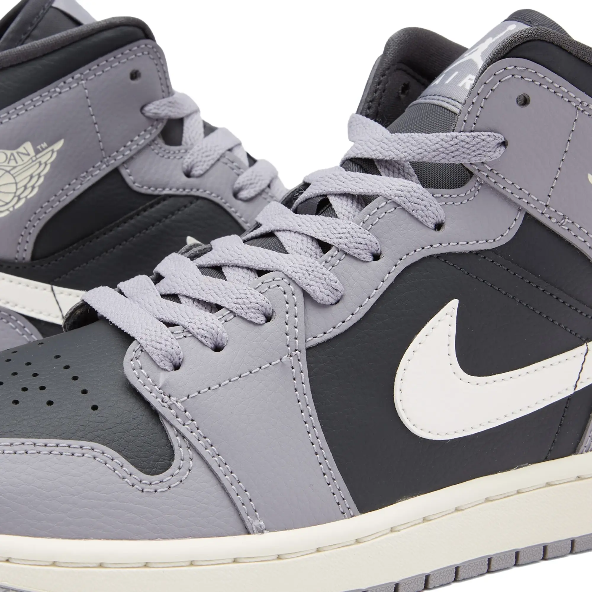 Nike Jordan Womens Air Jordan 1 Mid
