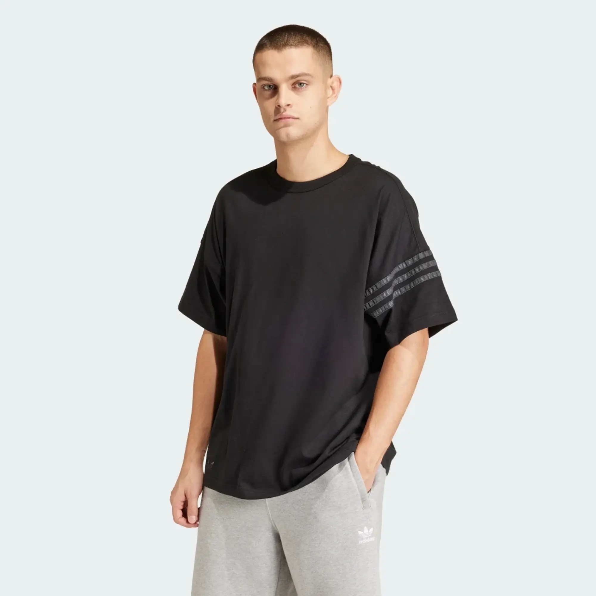 adidas Street Neuclassic T-Shirt