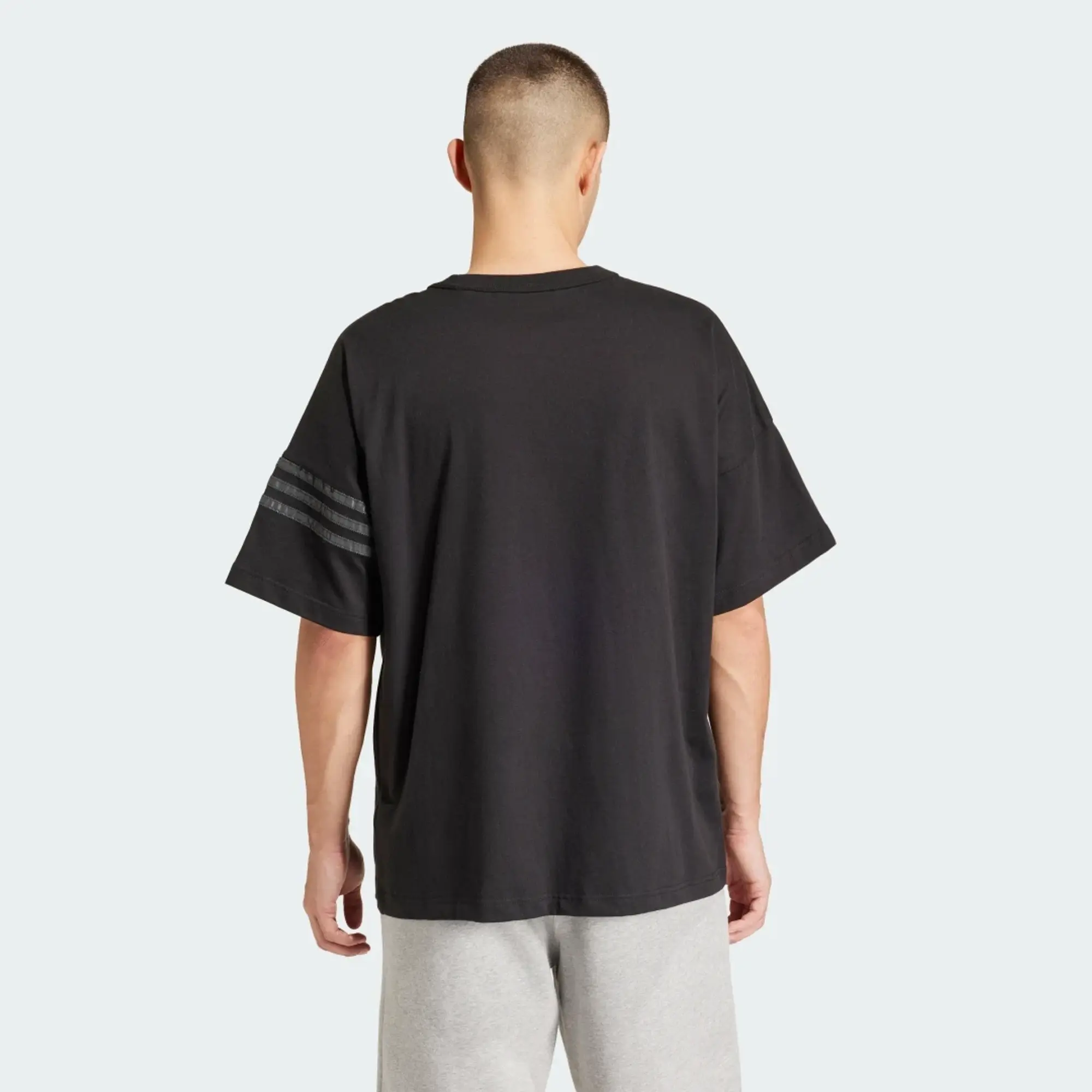 adidas Street Neuclassic T-Shirt