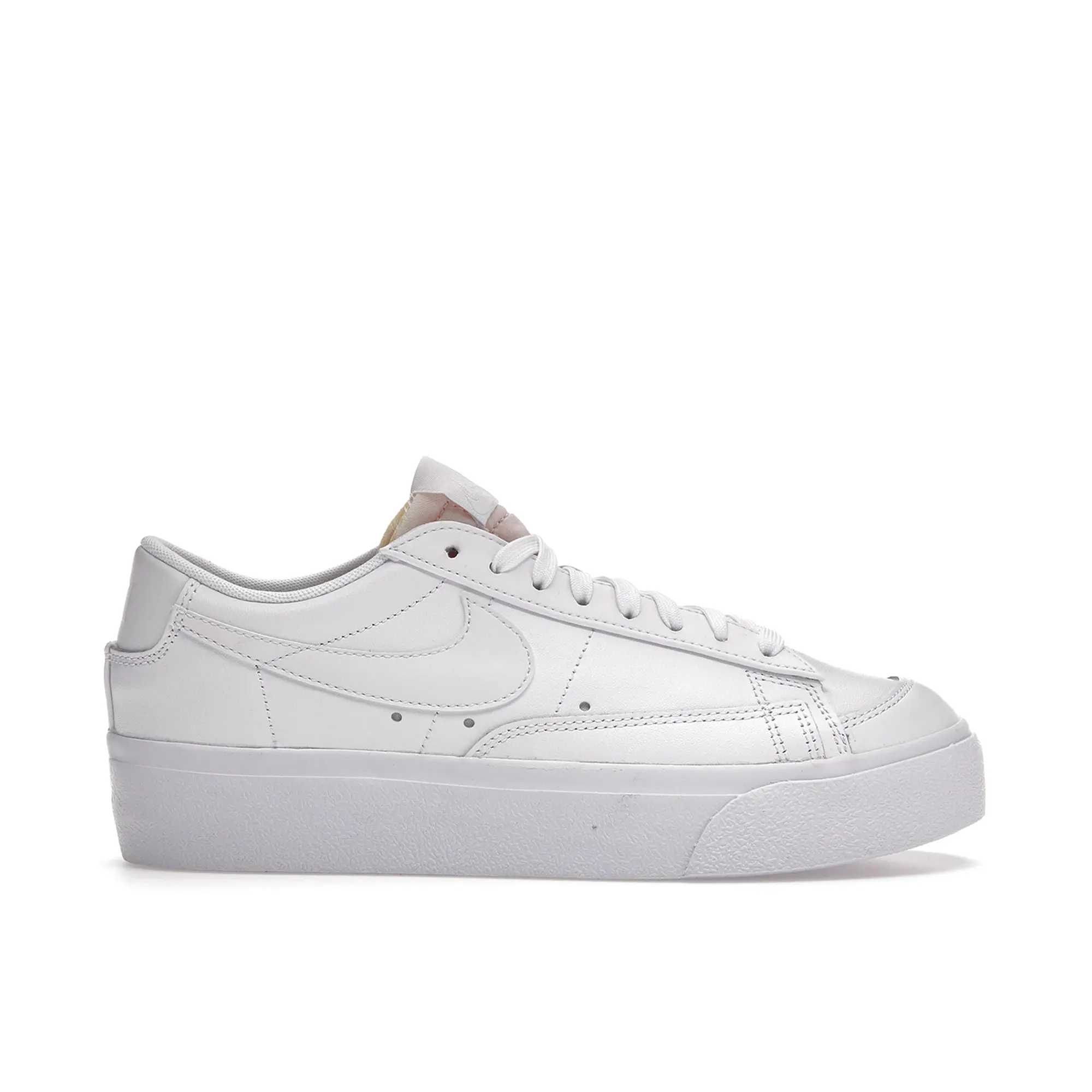 Nike Blazer Low - White