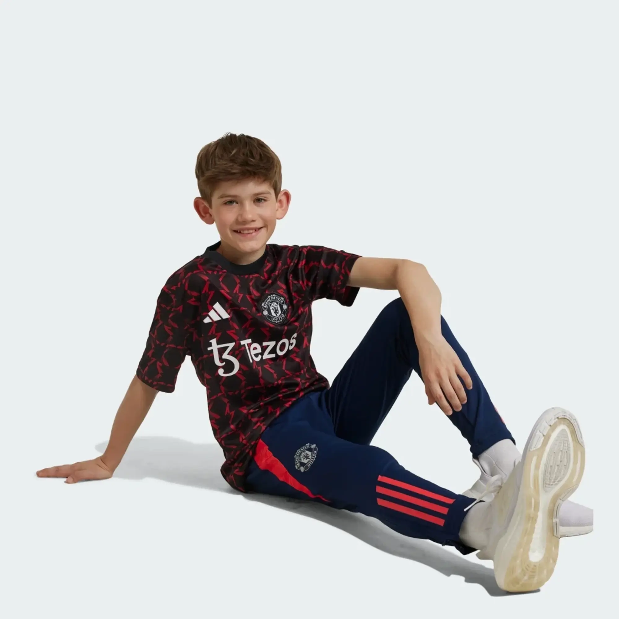 adidas Kids Manchester United Pre Match Jersey Kids