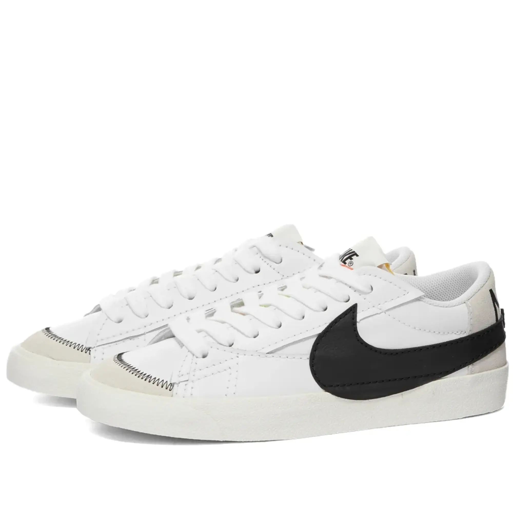 Nike blazer jumbo low trainers in white & black