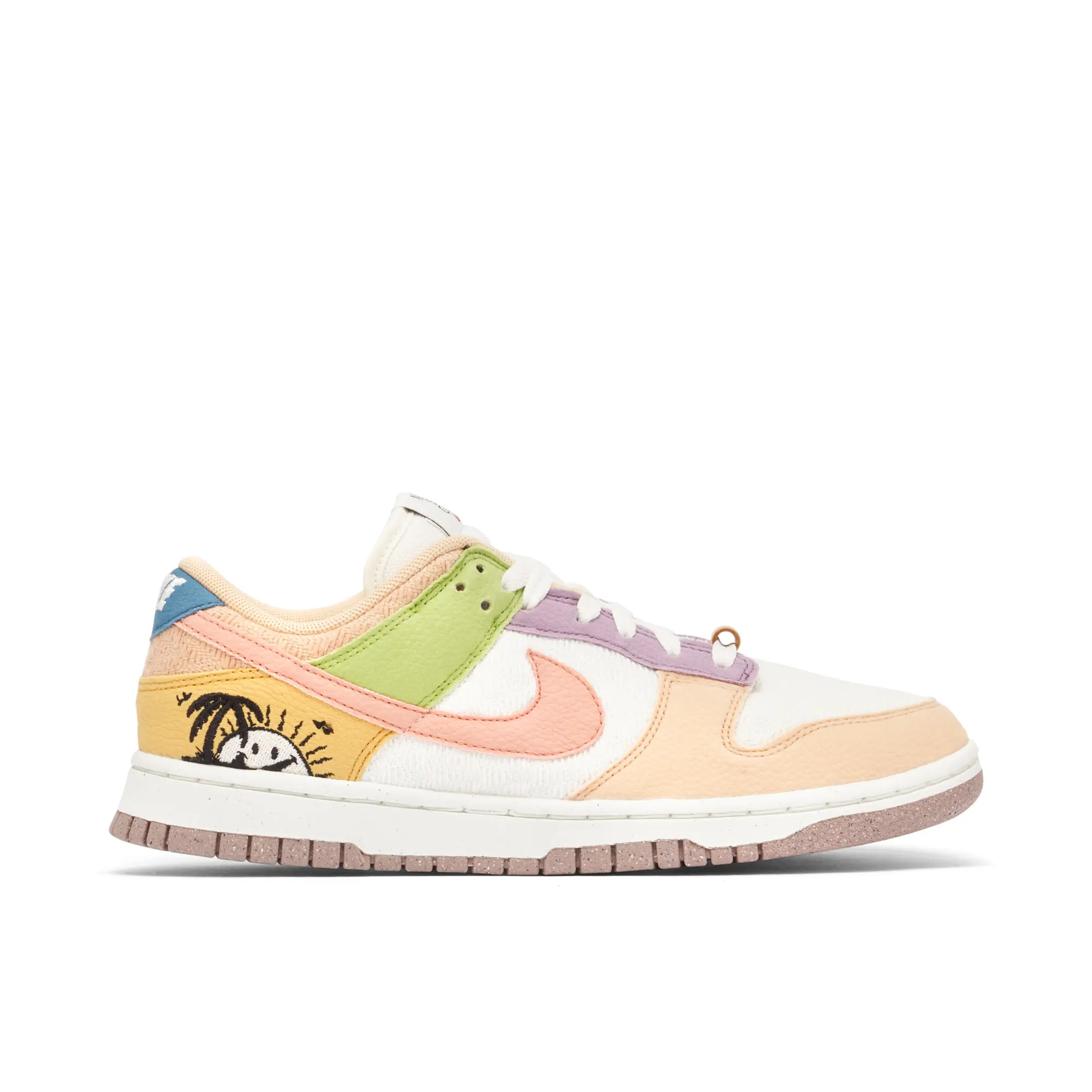 Nike Sportswear Womens Dunk Low SE