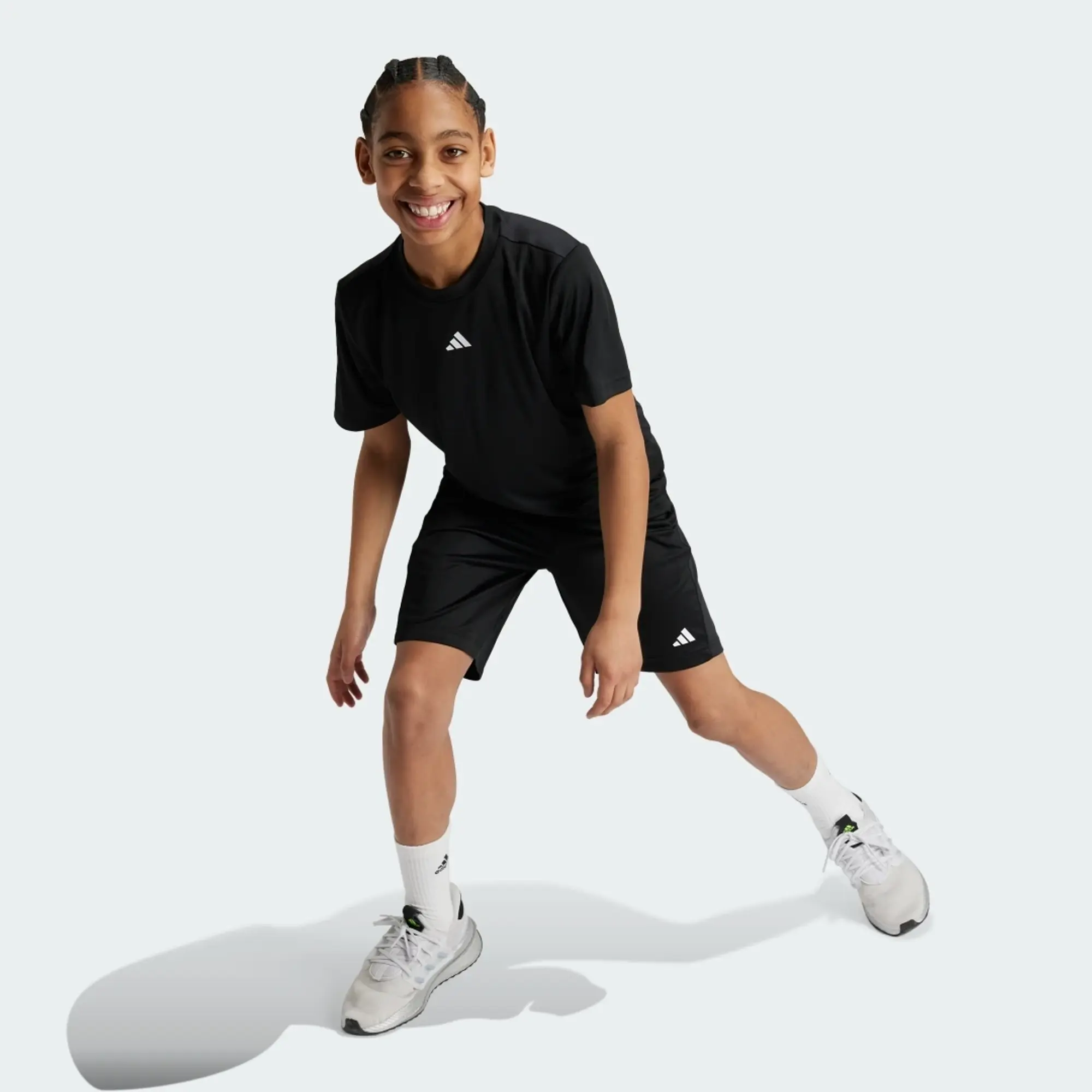 adidas Junior Boys Train Essentials T-Shirt - Black/White, Black/White