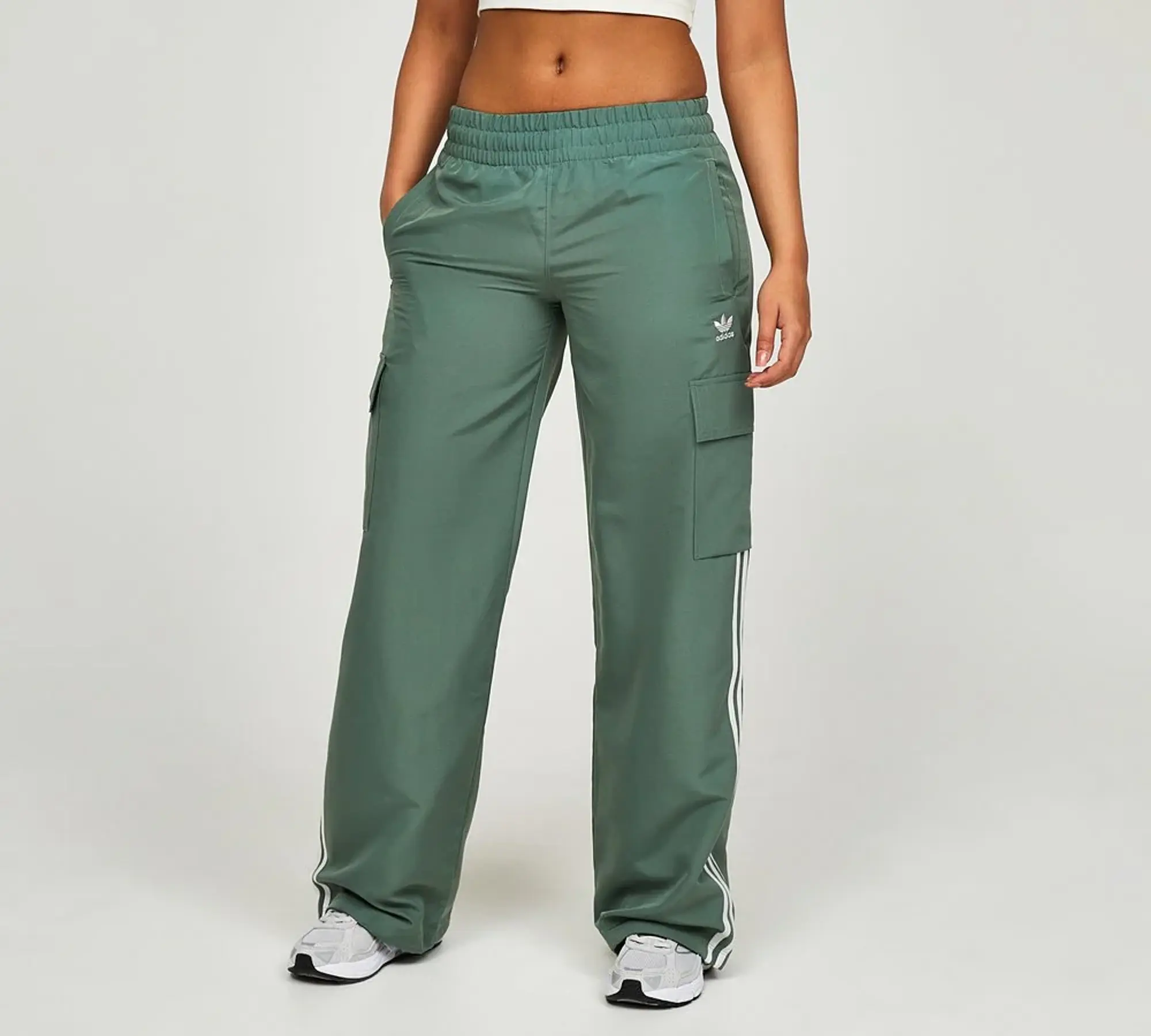 adidas Originals Womens 3-Stripe Cargo Pant - Green - Size L - Green