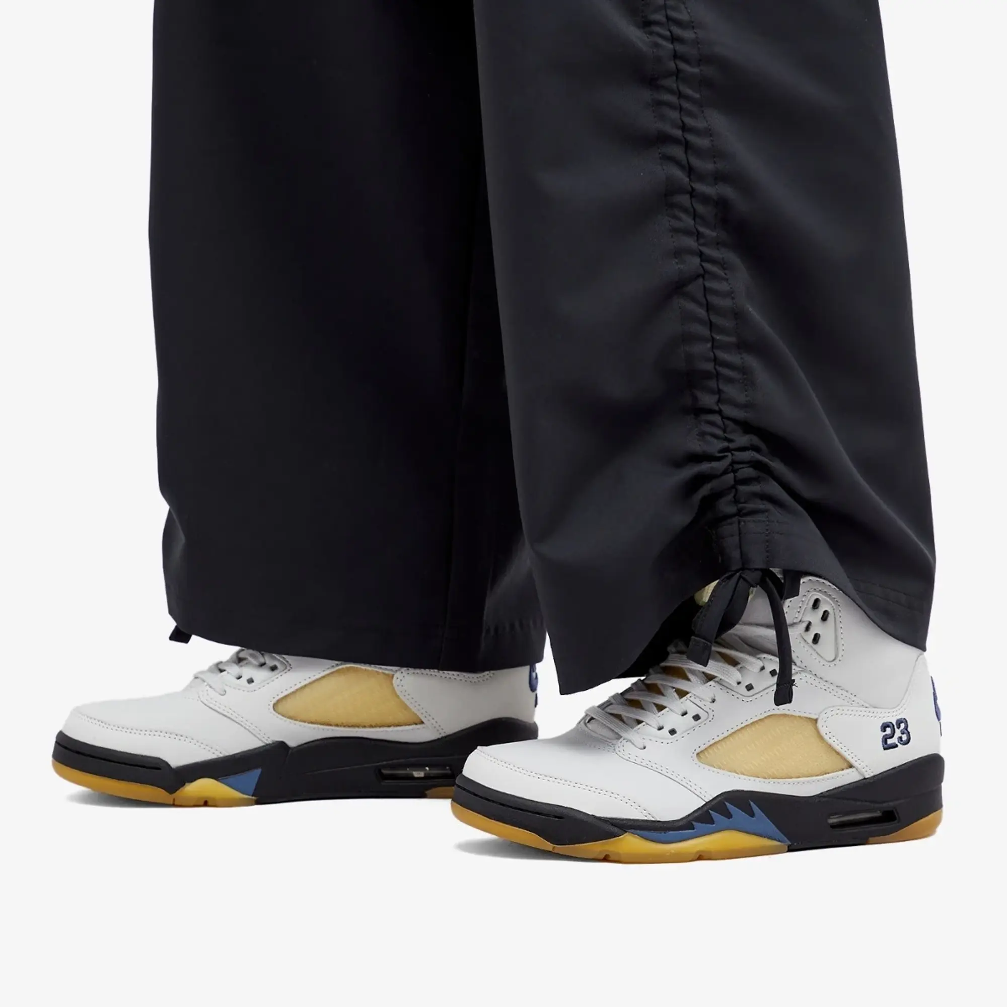 Nike Jordan Air Jordan x A Ma Maniére 5 Retro SP Phonton Dust/Black/Ivory