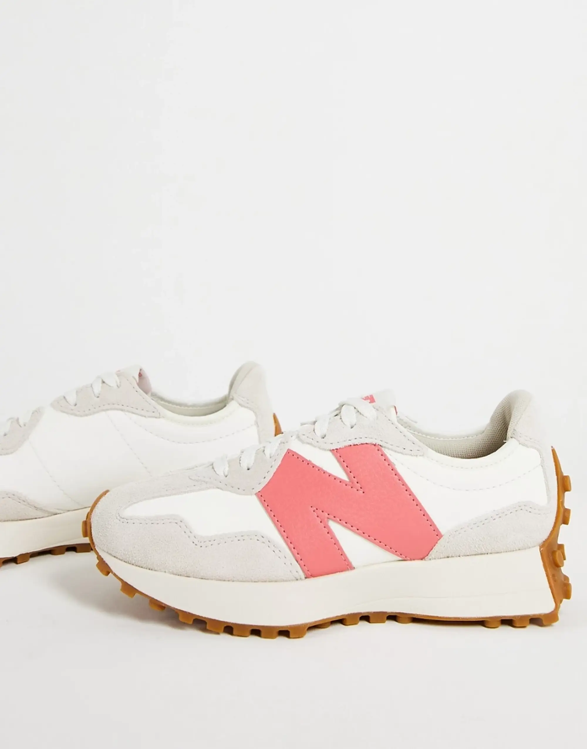 New Balance 327 Trainers In Off White And Pink