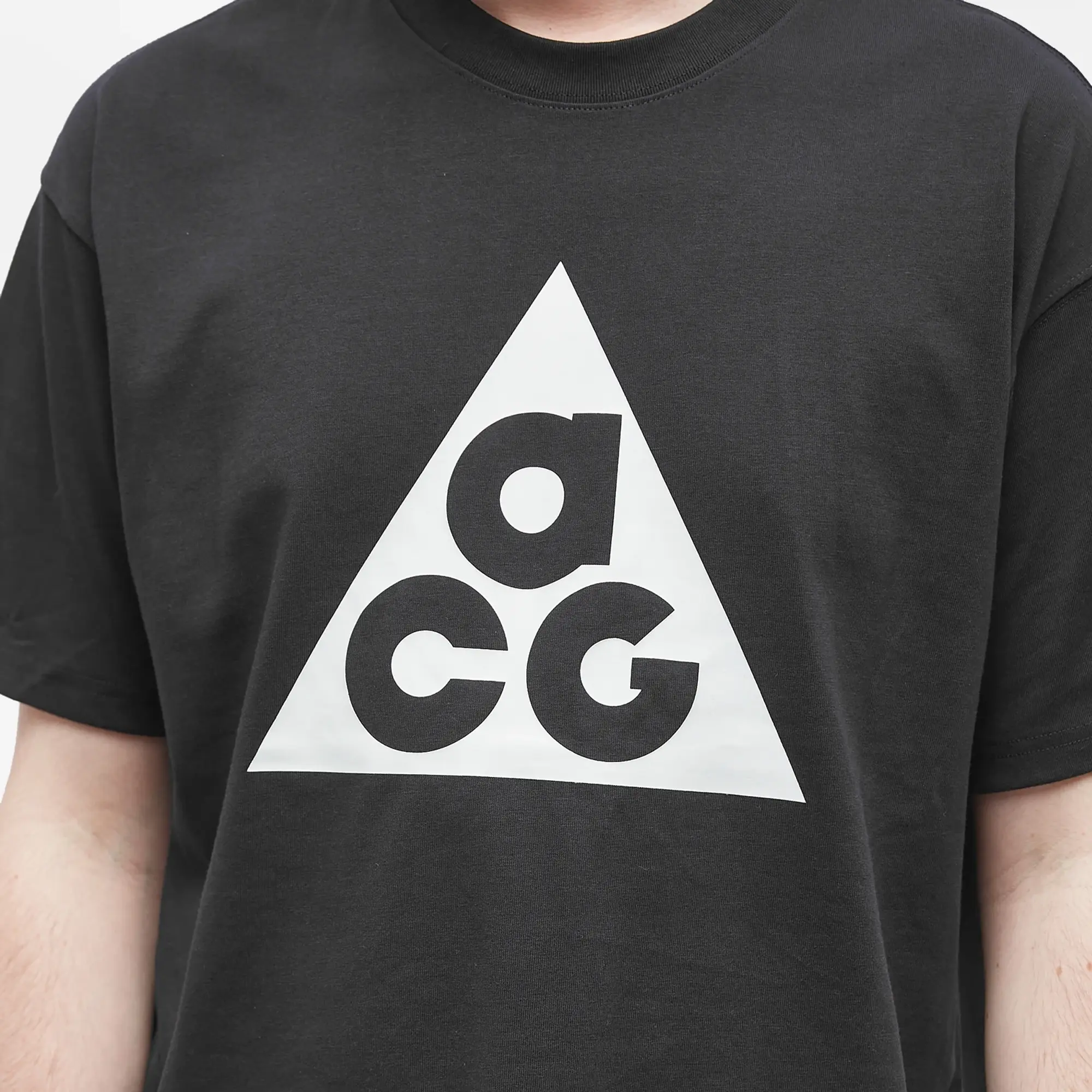 Nike Men's ACG Big Logo T-Shirt Black