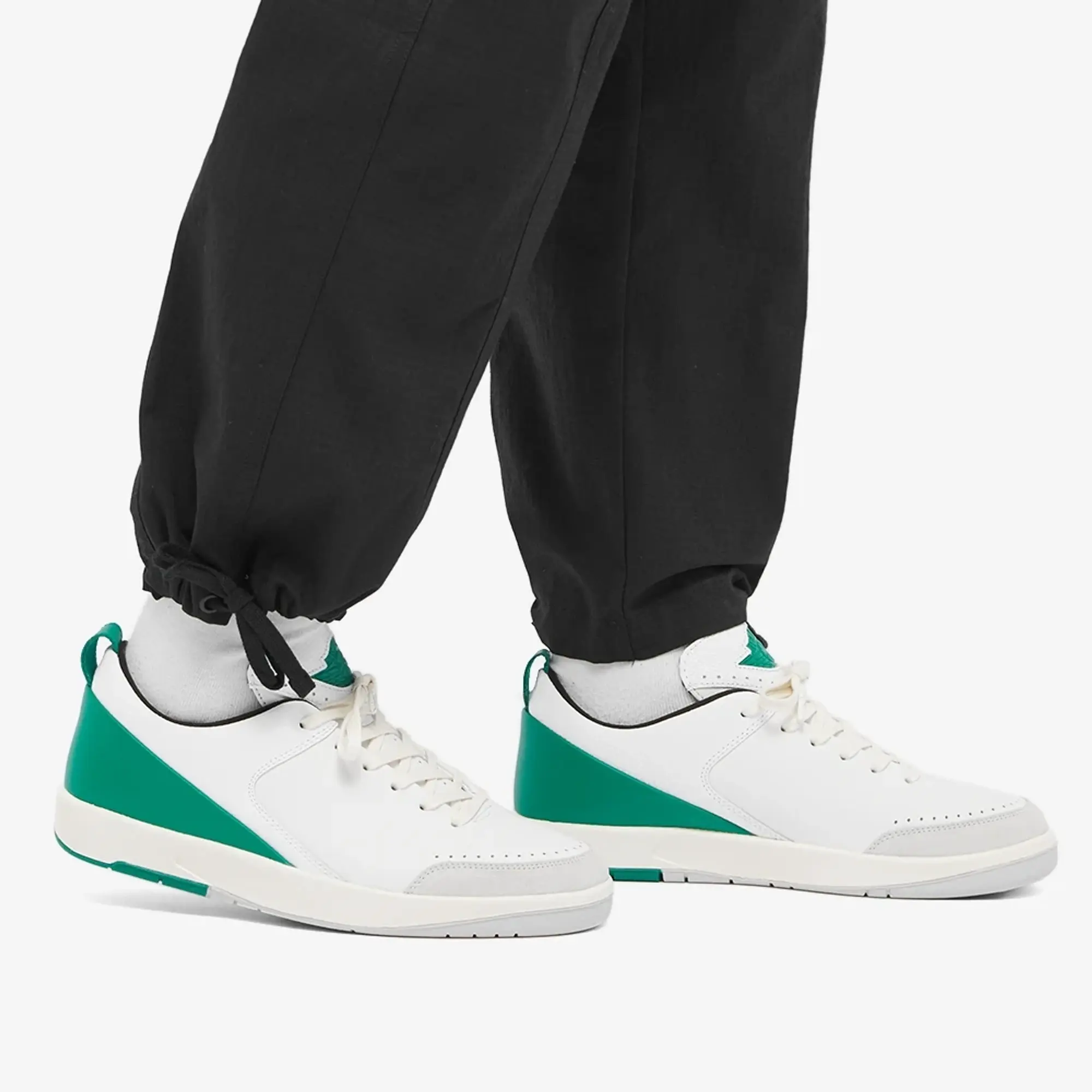 Nike Jordan Air Jordan Women's 2 Retro Low SE White/Grey/Sail