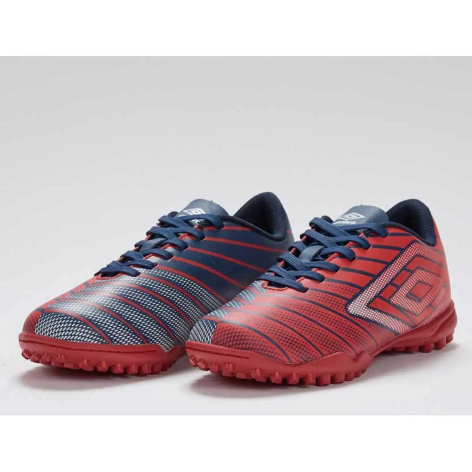 Umbro Velocita Elixir League Tf Football Boots