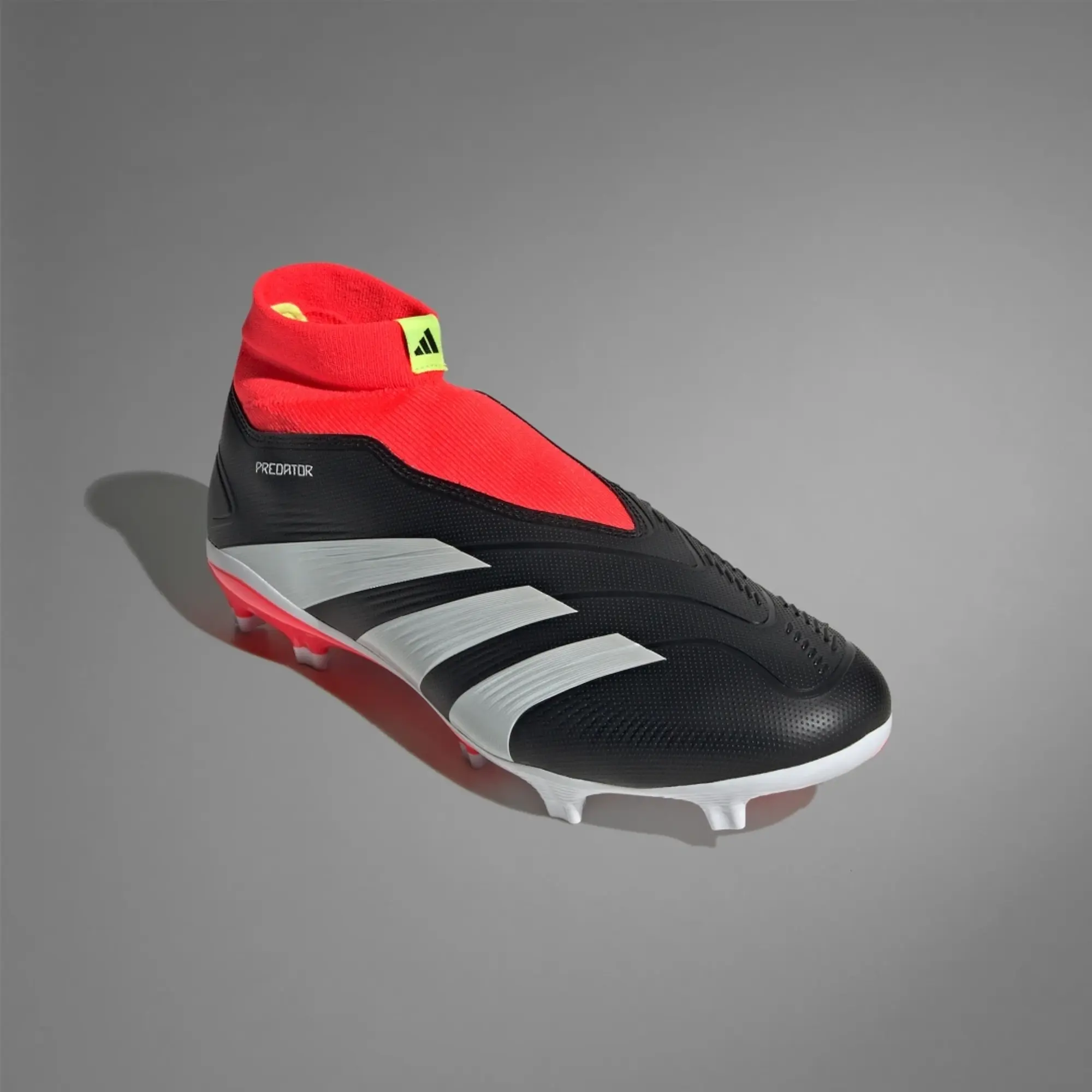 adidas Predator League Laceless FG