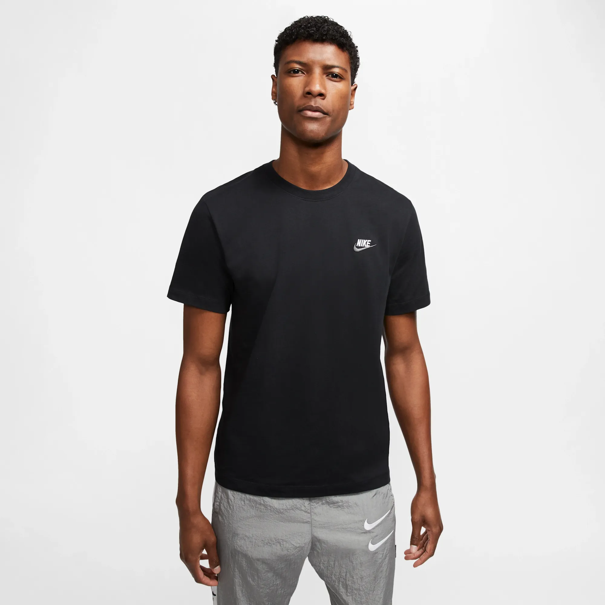Nike Sportswear Club Men's T-Shirt - Black - Cotton