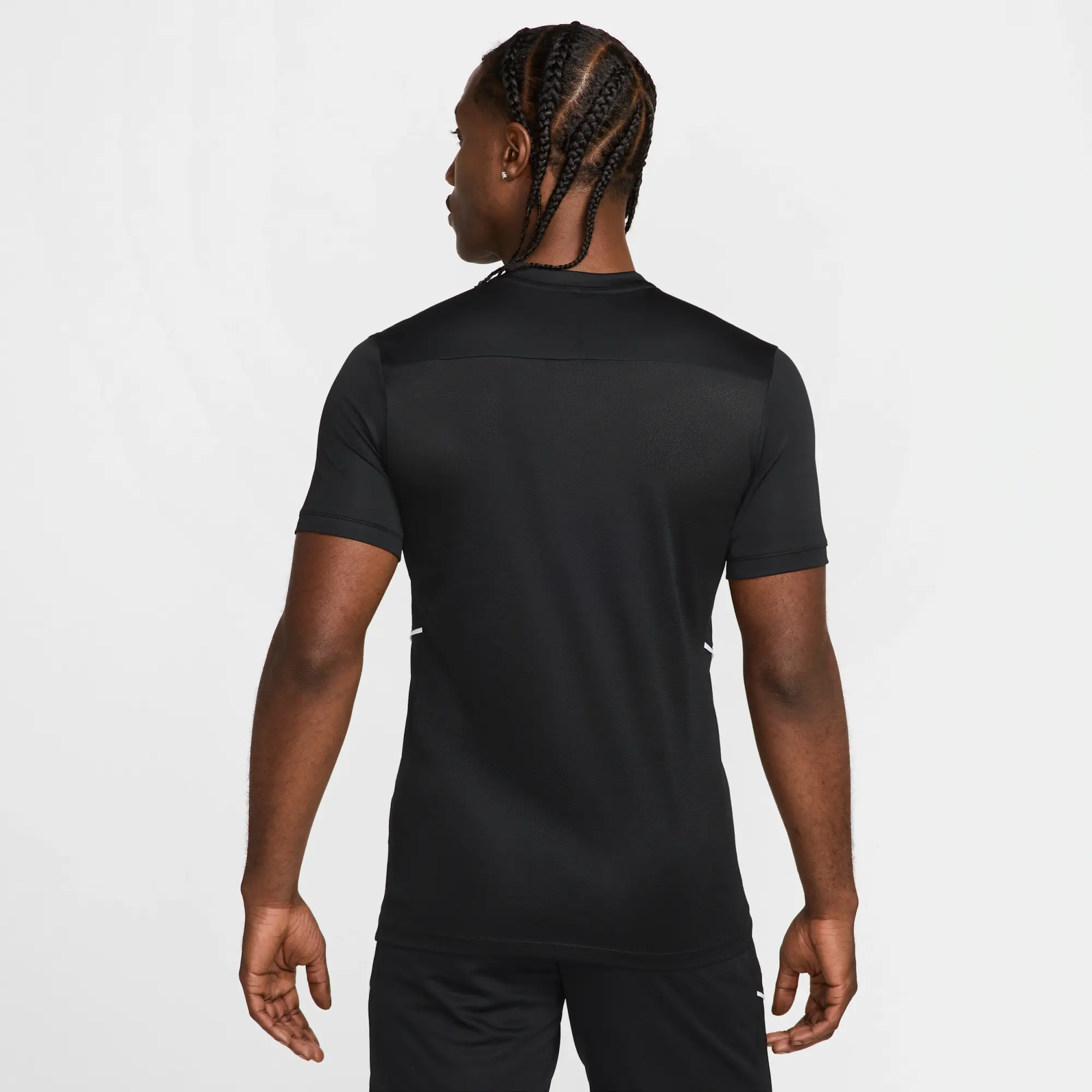 Men's Nike Academy T-Shirt in Black
