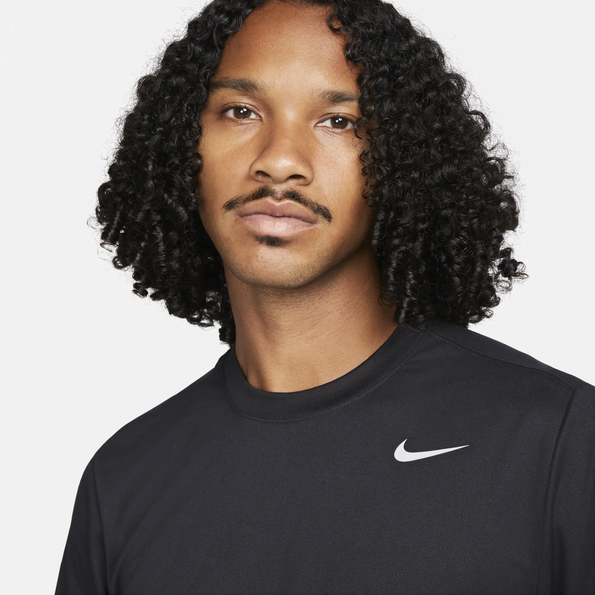 Nike Dri-FIT Legend Men's Fitness T-Shirt - Black - Polyester