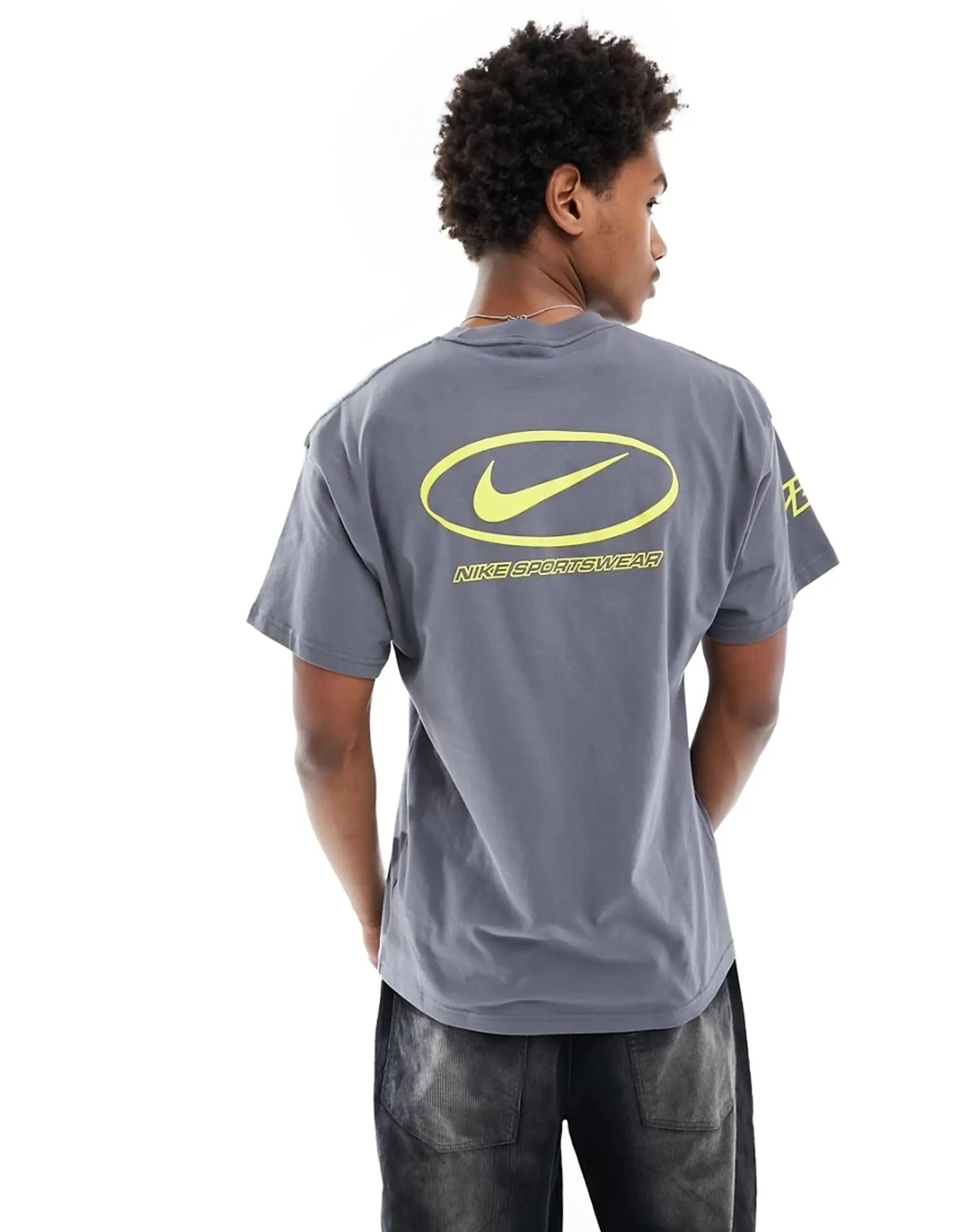 Nike Swoosh Central Logo T-Shirt In Dark Grey | HJ3969-021