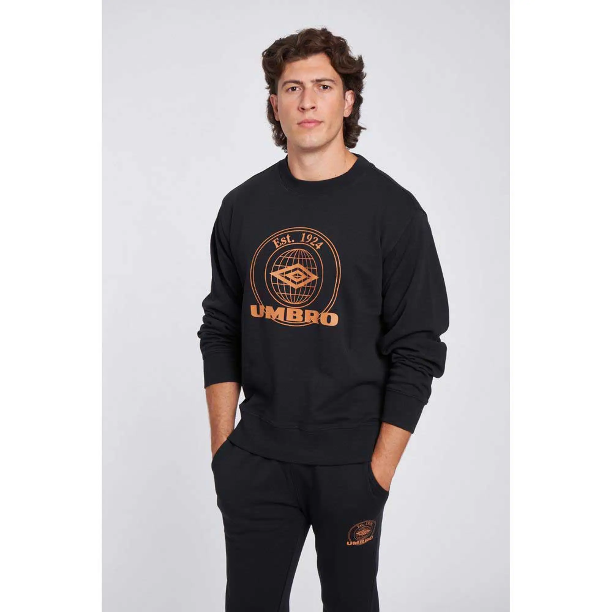 Umbro Collegiate Graphic Sweatshirt  - Black