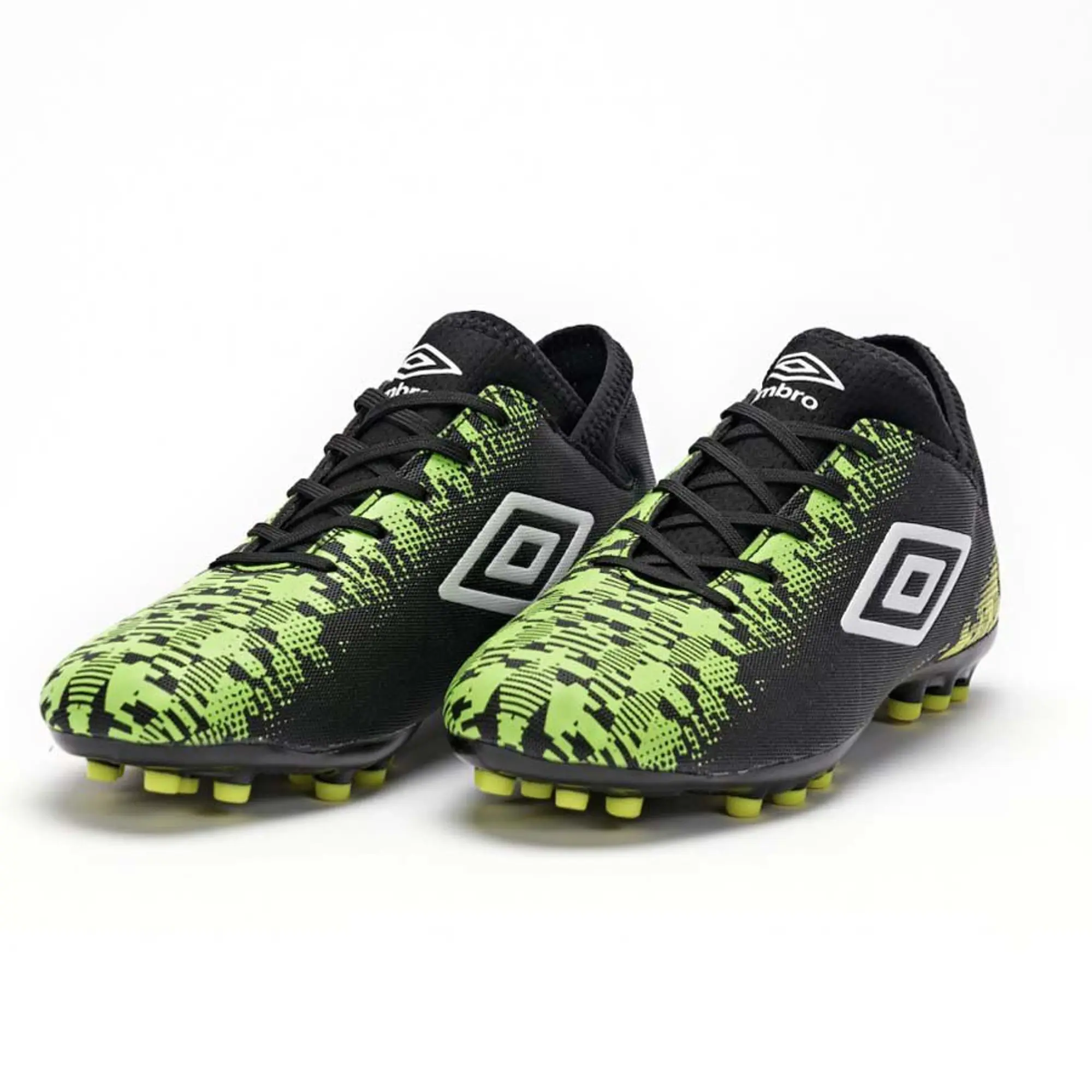 Umbro Formation Ii Fg Football Boots