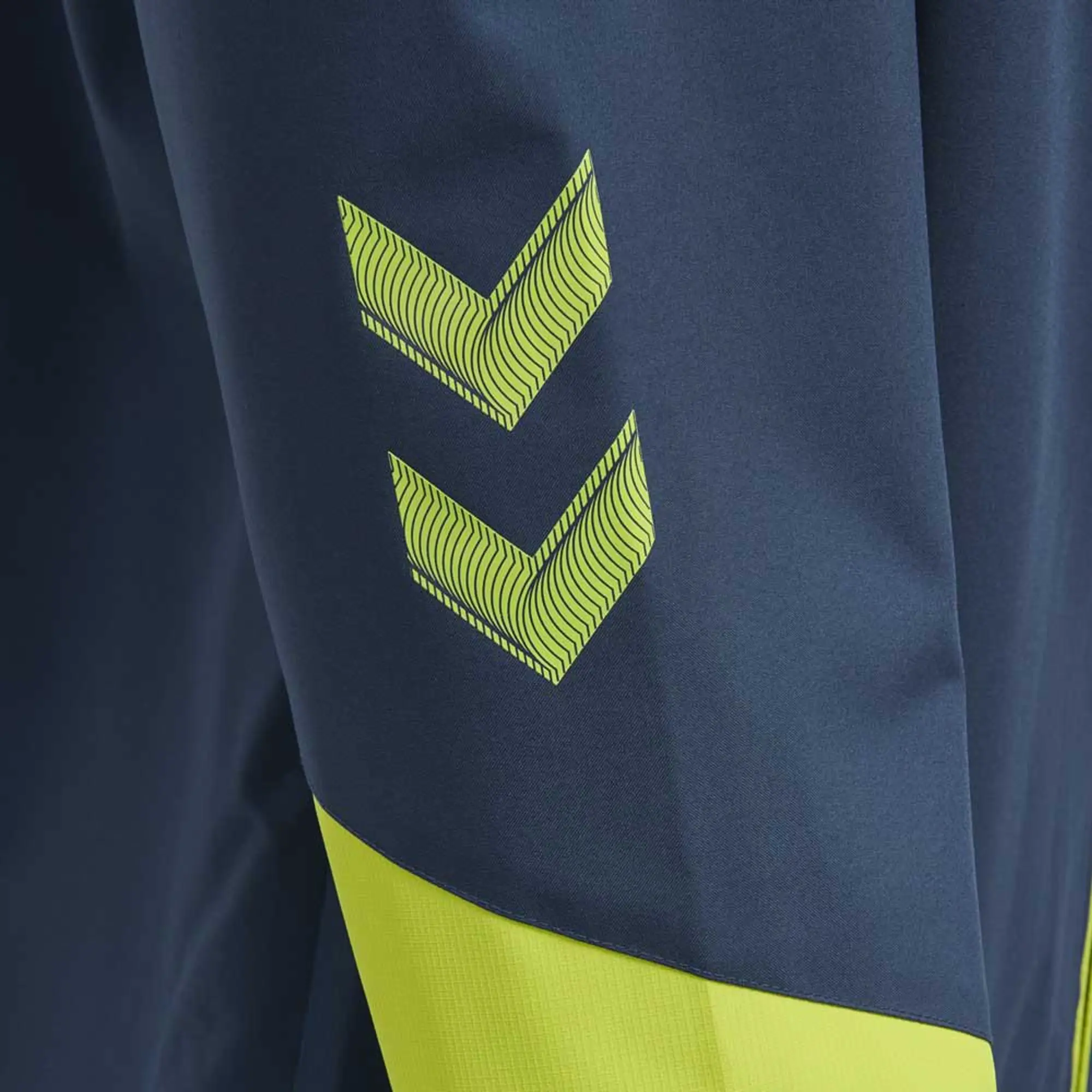 Hummel Lead Training Jacket  - Blue